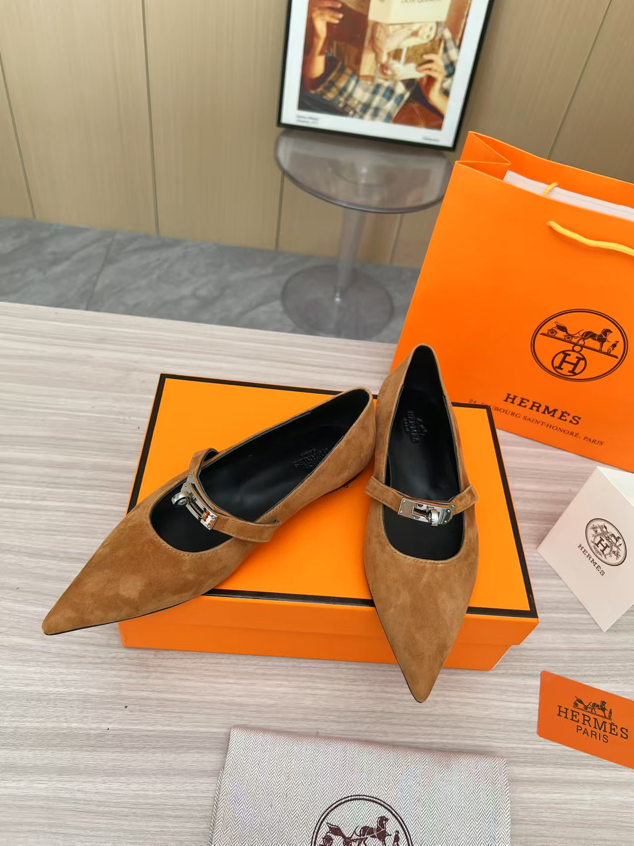 HERMES 00519