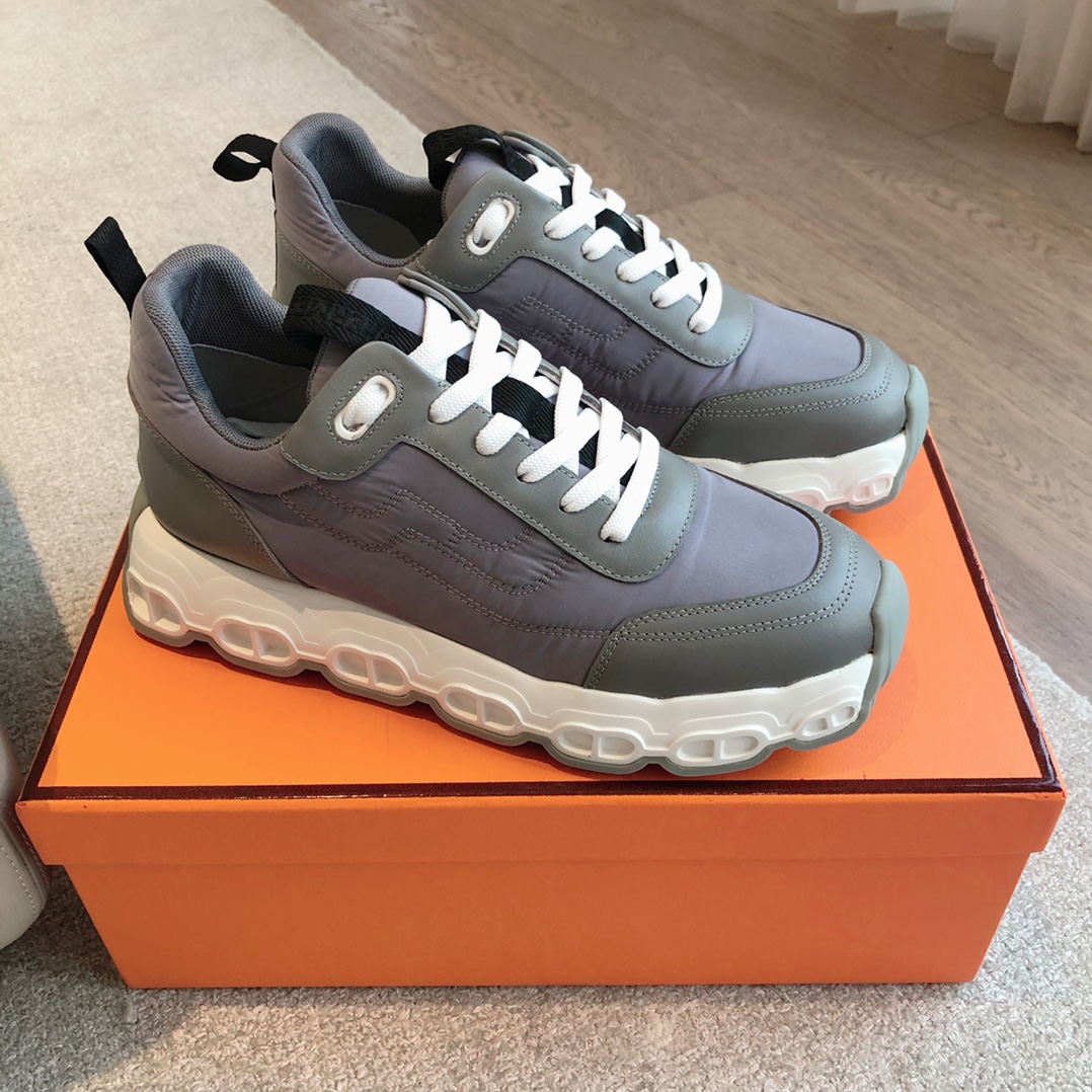 HERMES 00519