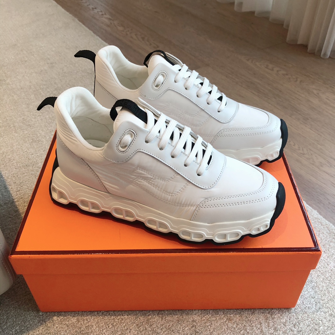HERMES 00559