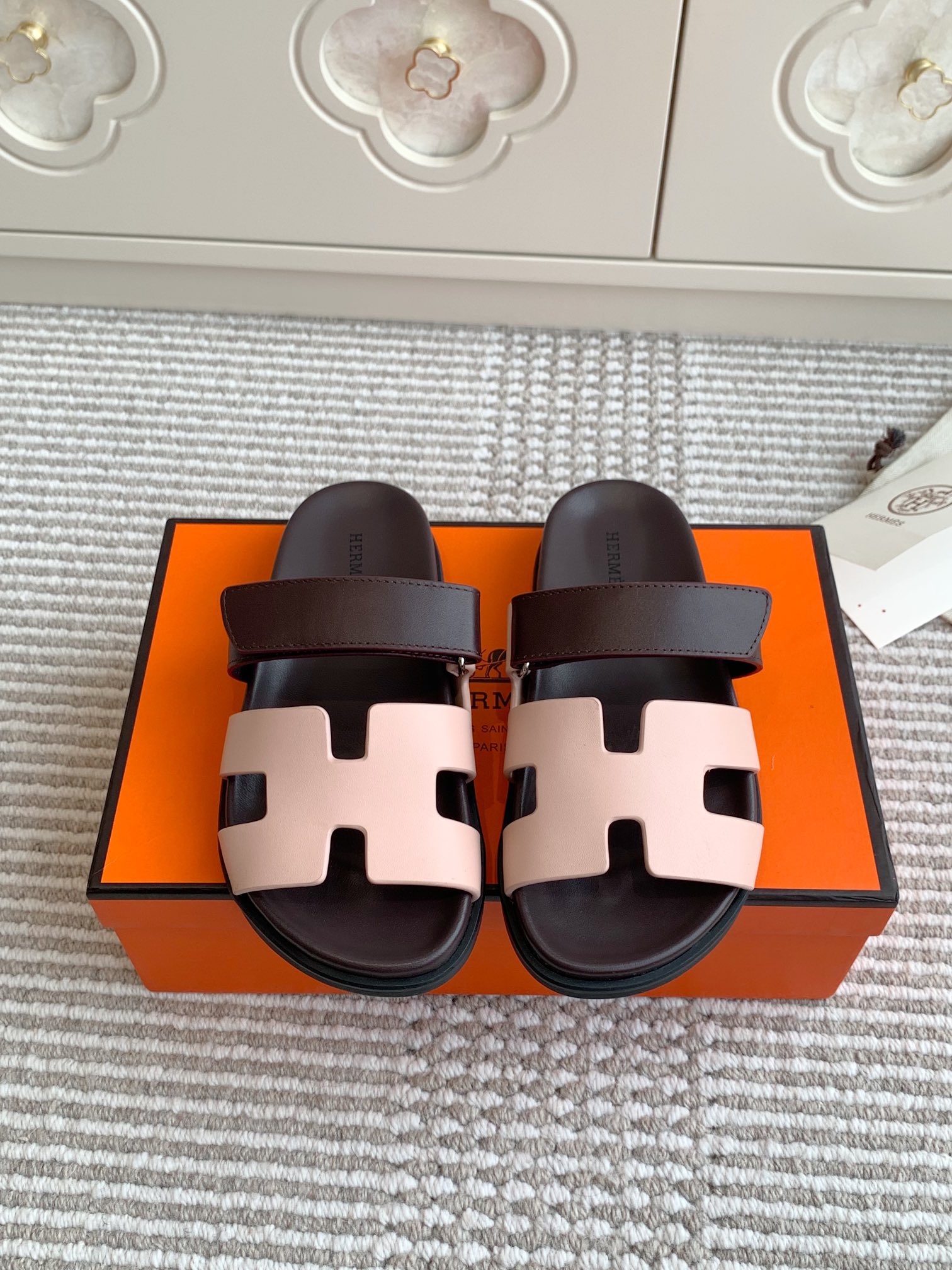 HERMES 00589