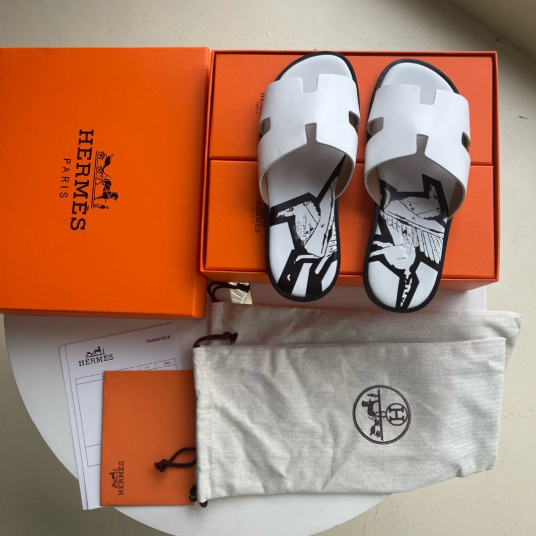 HERMES 00599