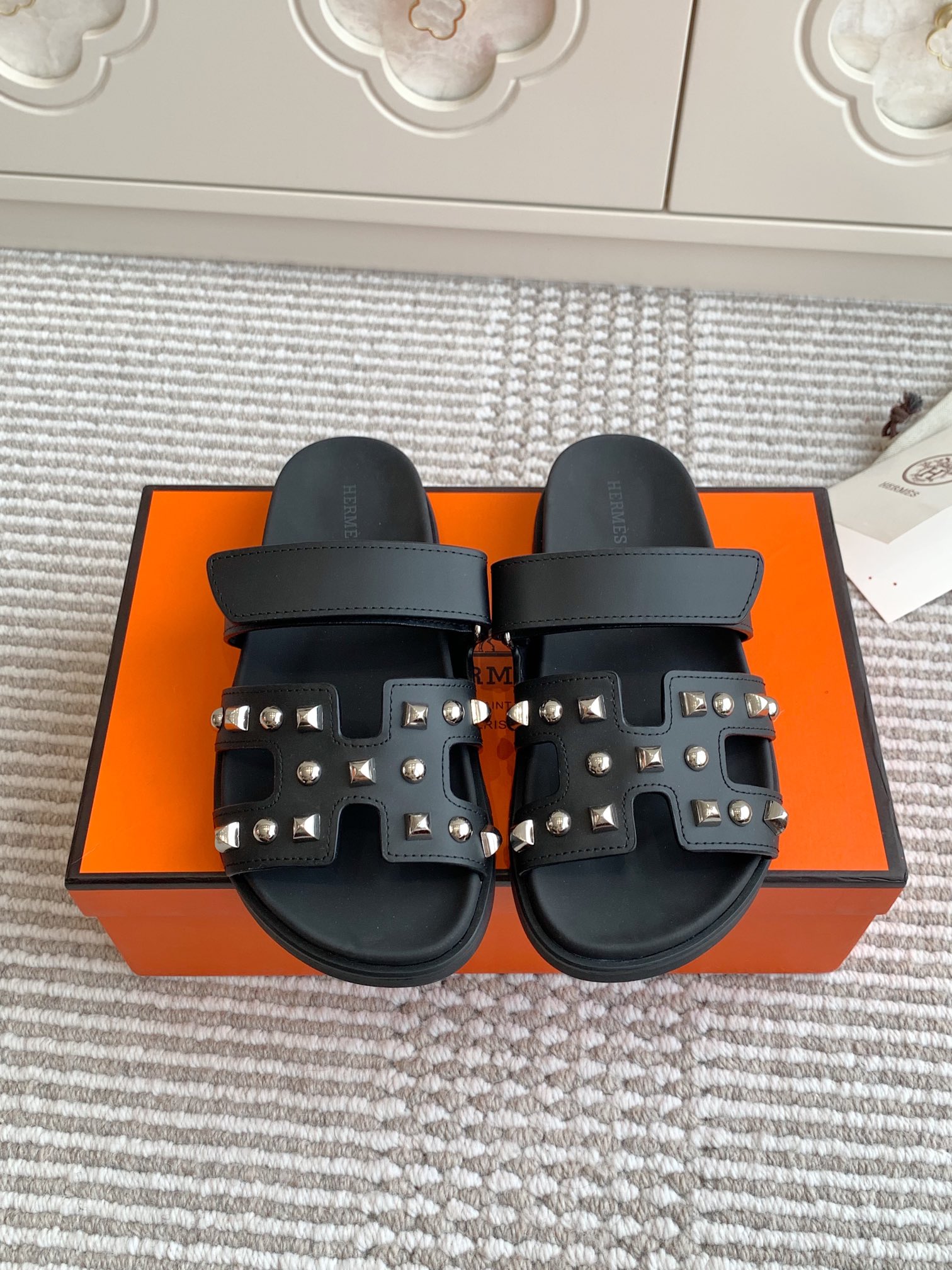 HERMES 00609