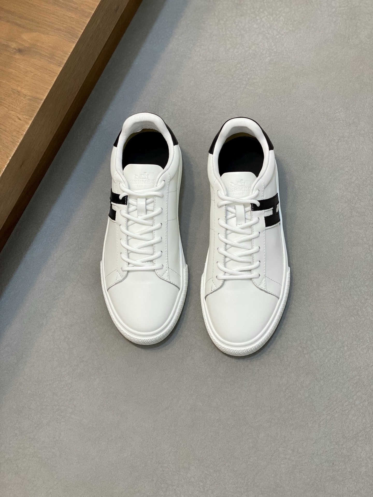 HERMES 00629