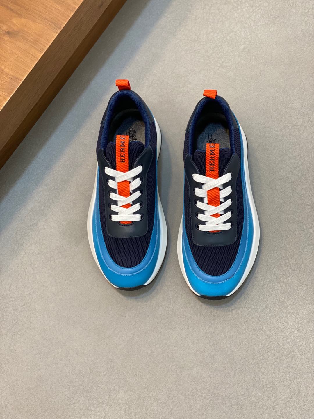 HERMES 00629