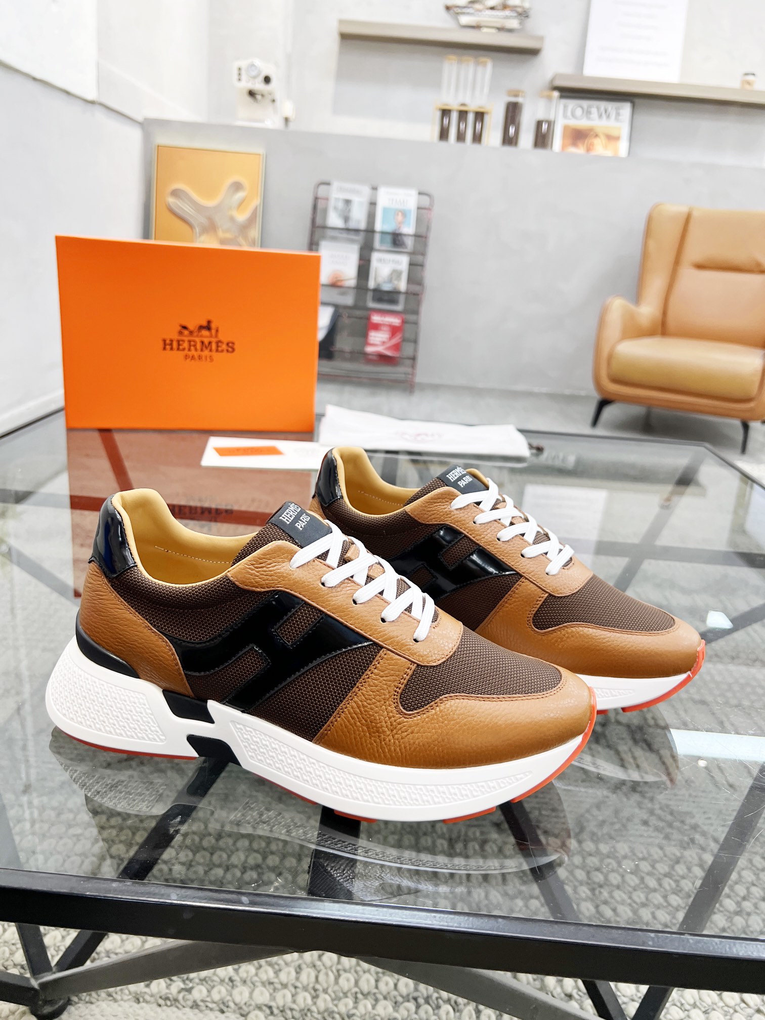 HERMES 00659