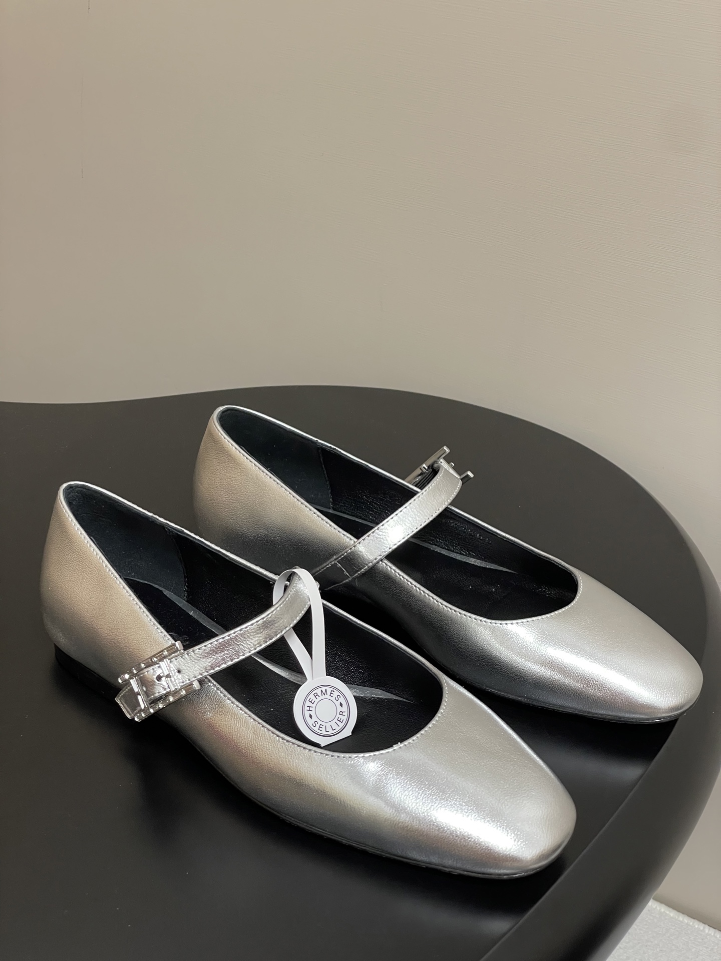 HERMES 00689