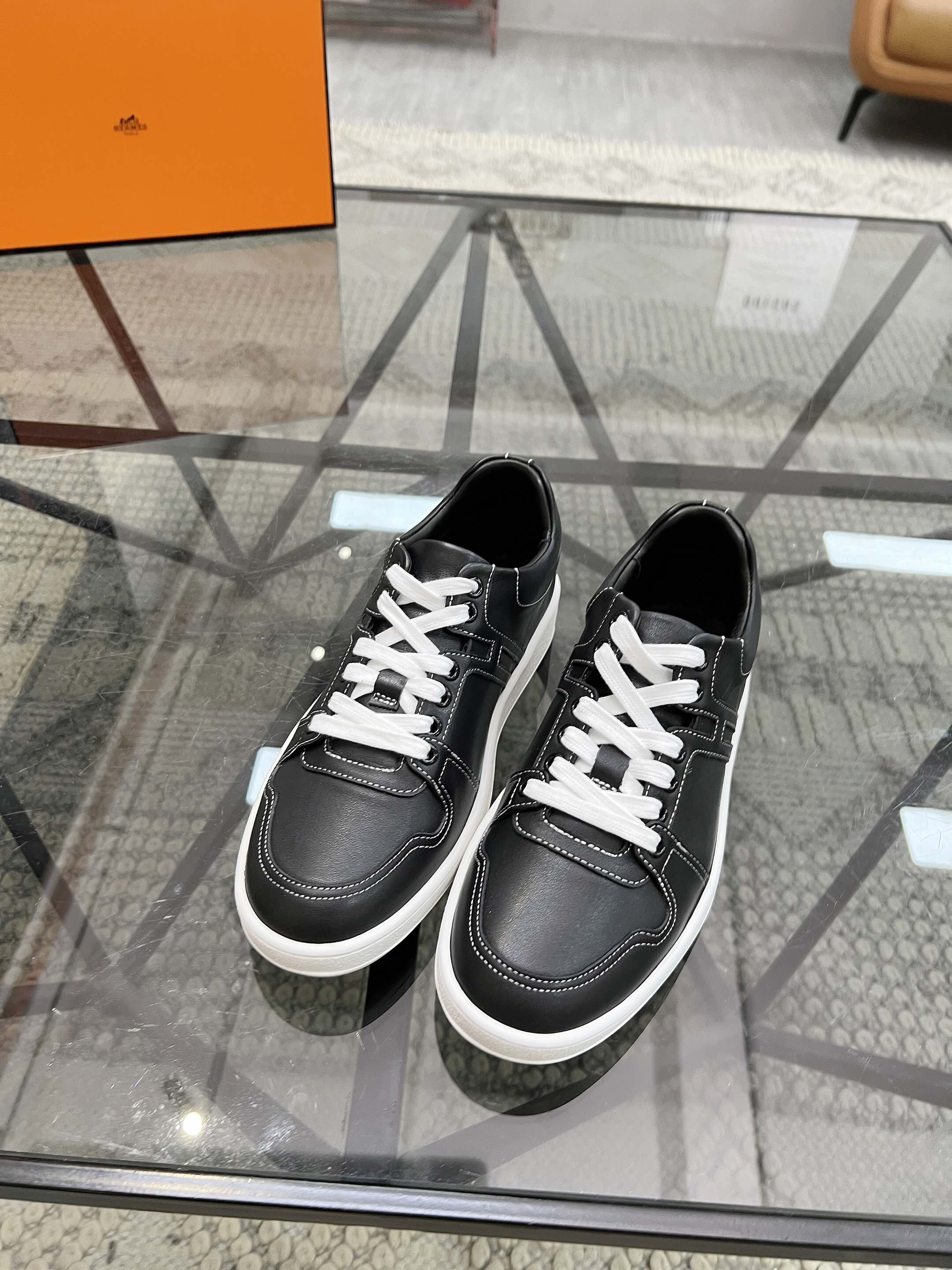 HERMES 00719