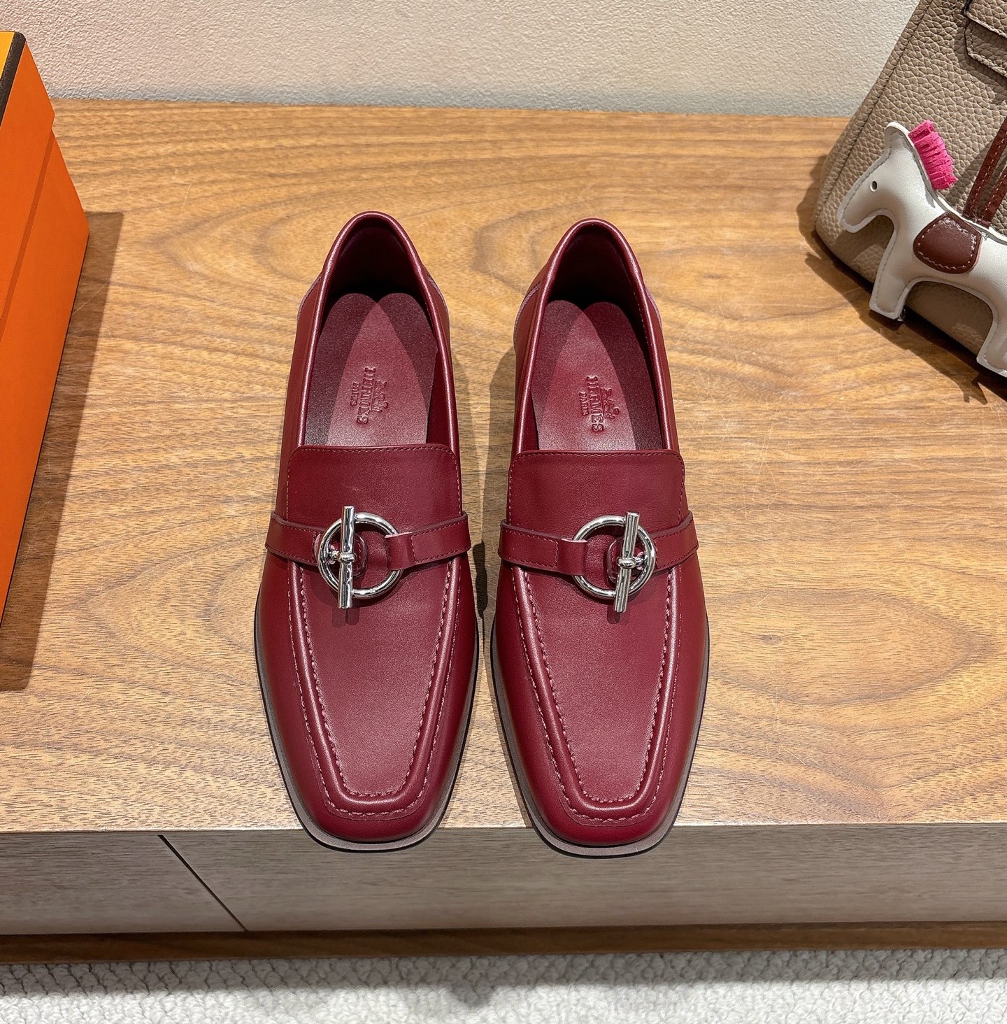 HERMES 00719