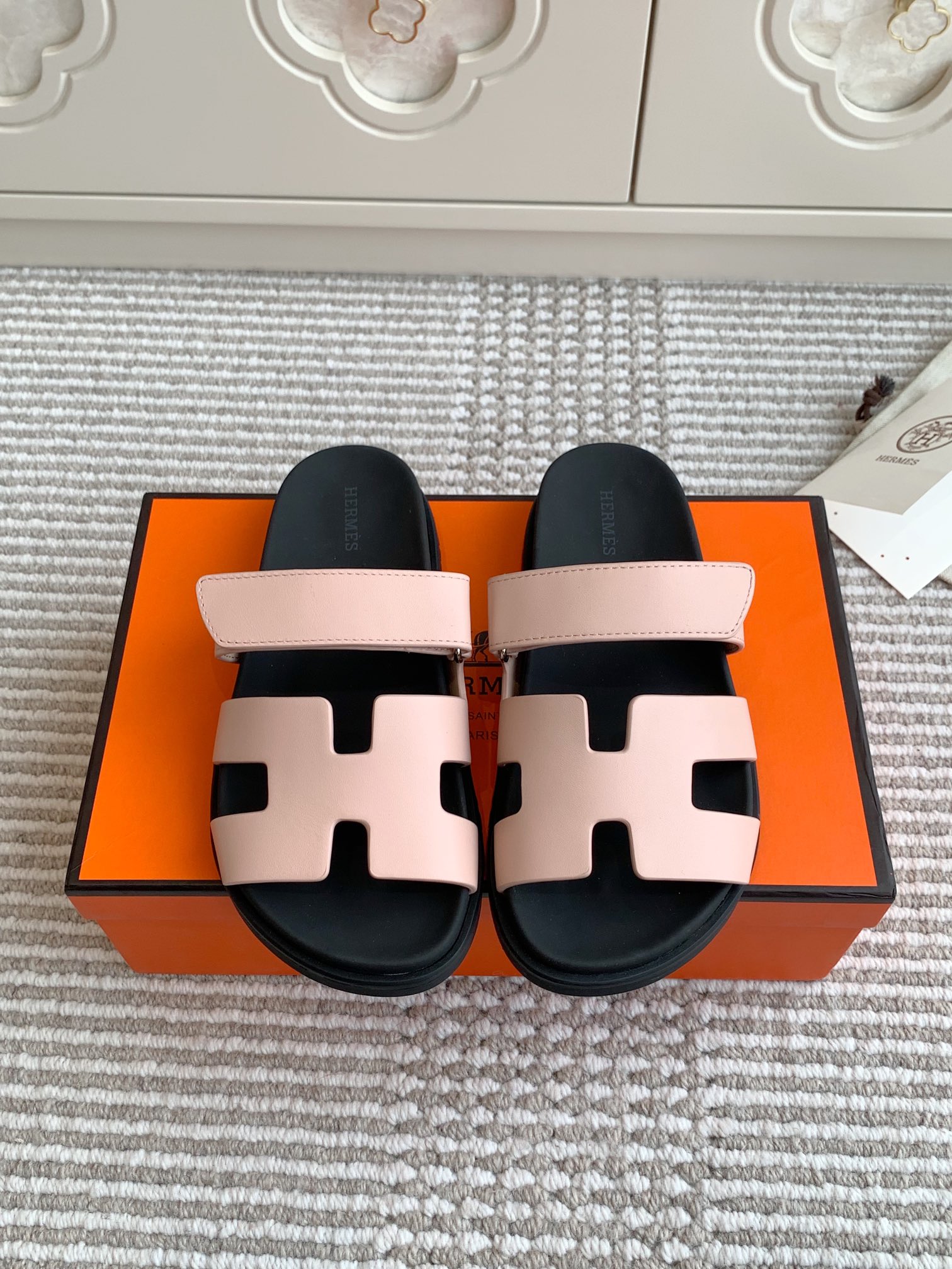 HERMES 00739