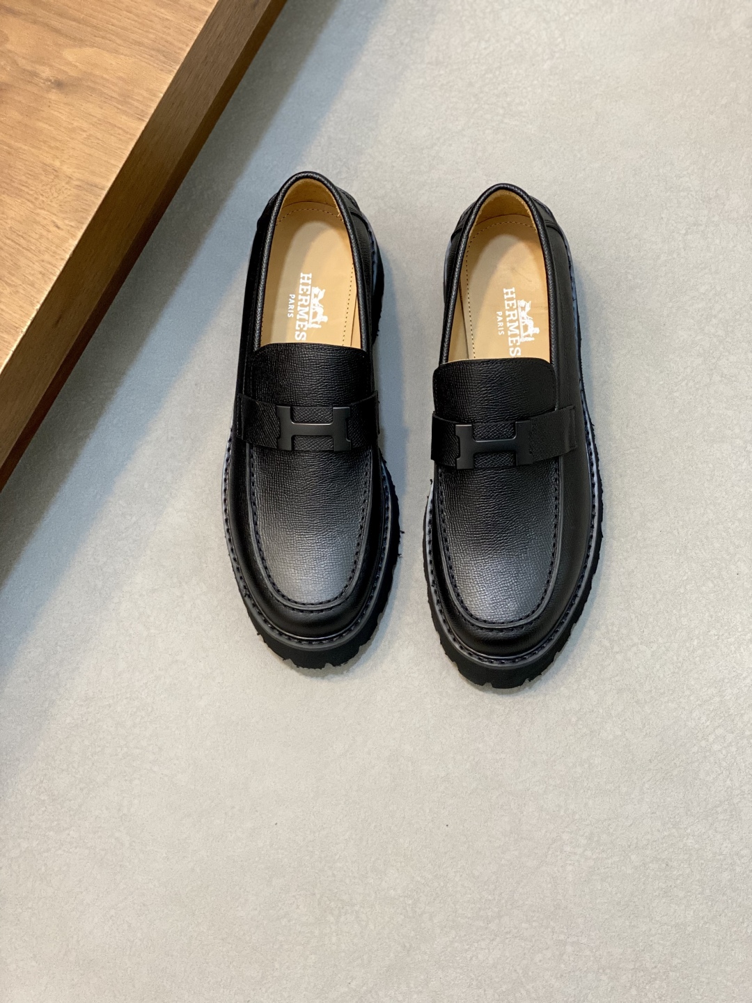 HERMES 00809