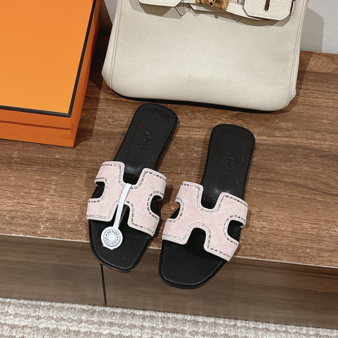HERMES 00809