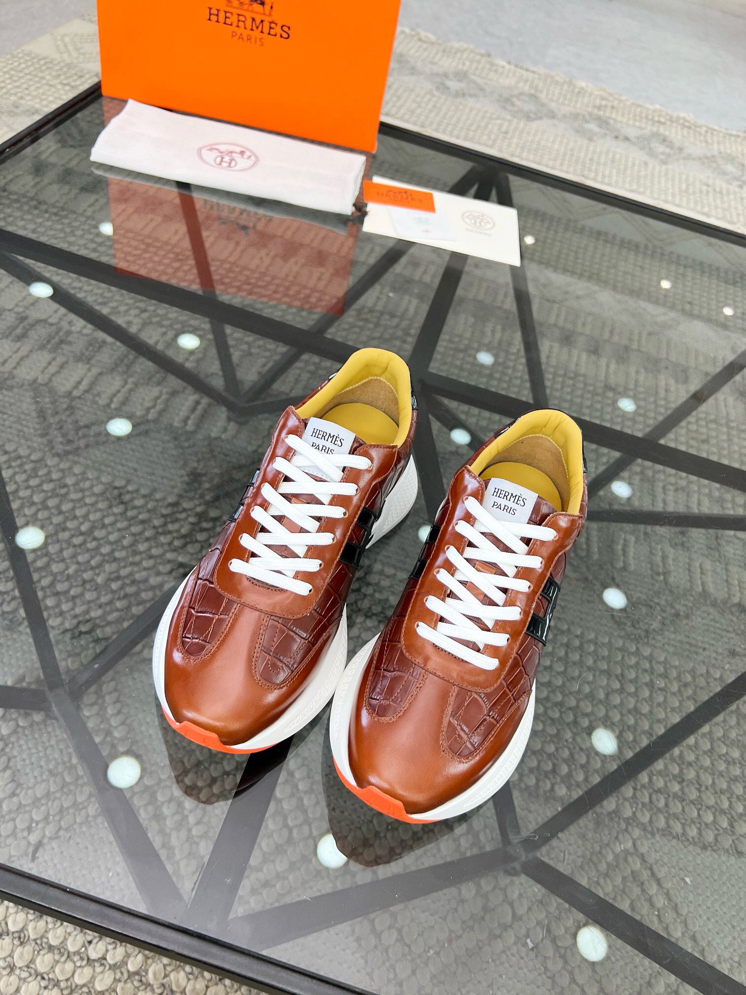 HERMES 00939