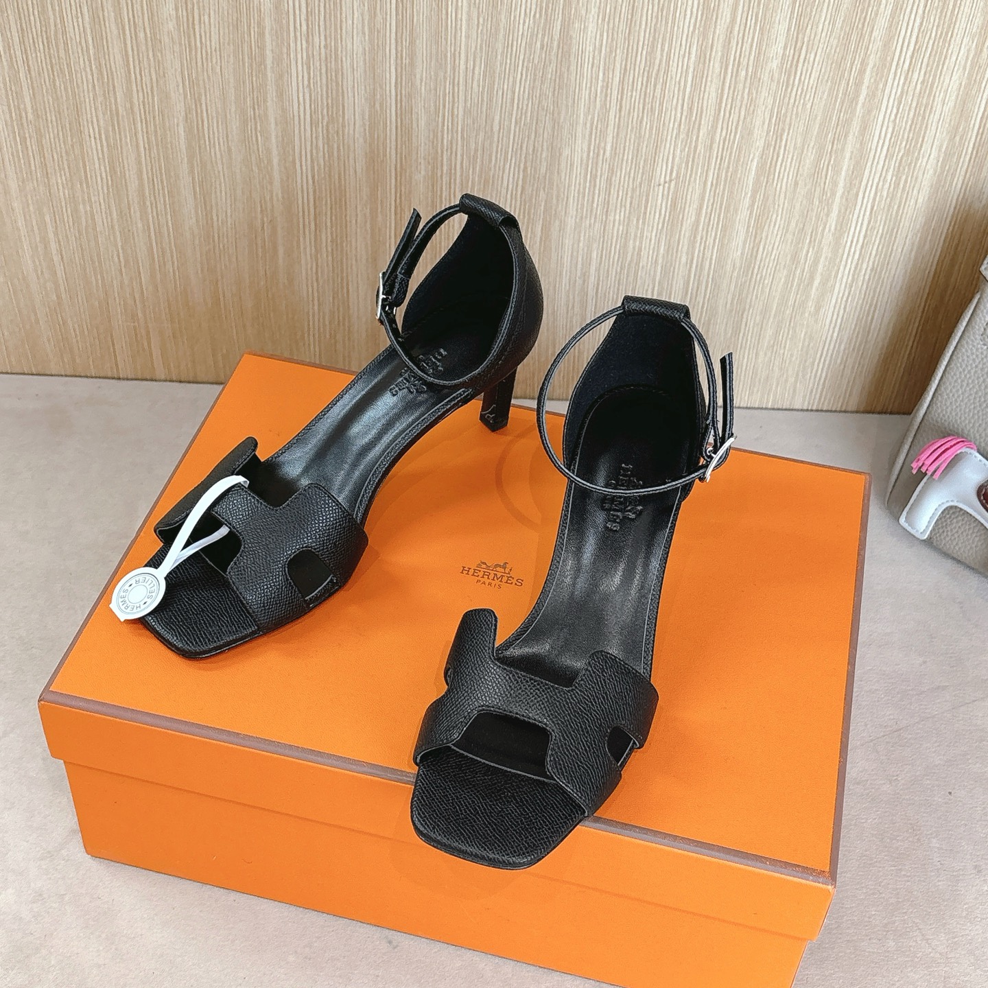 HERMES 01009