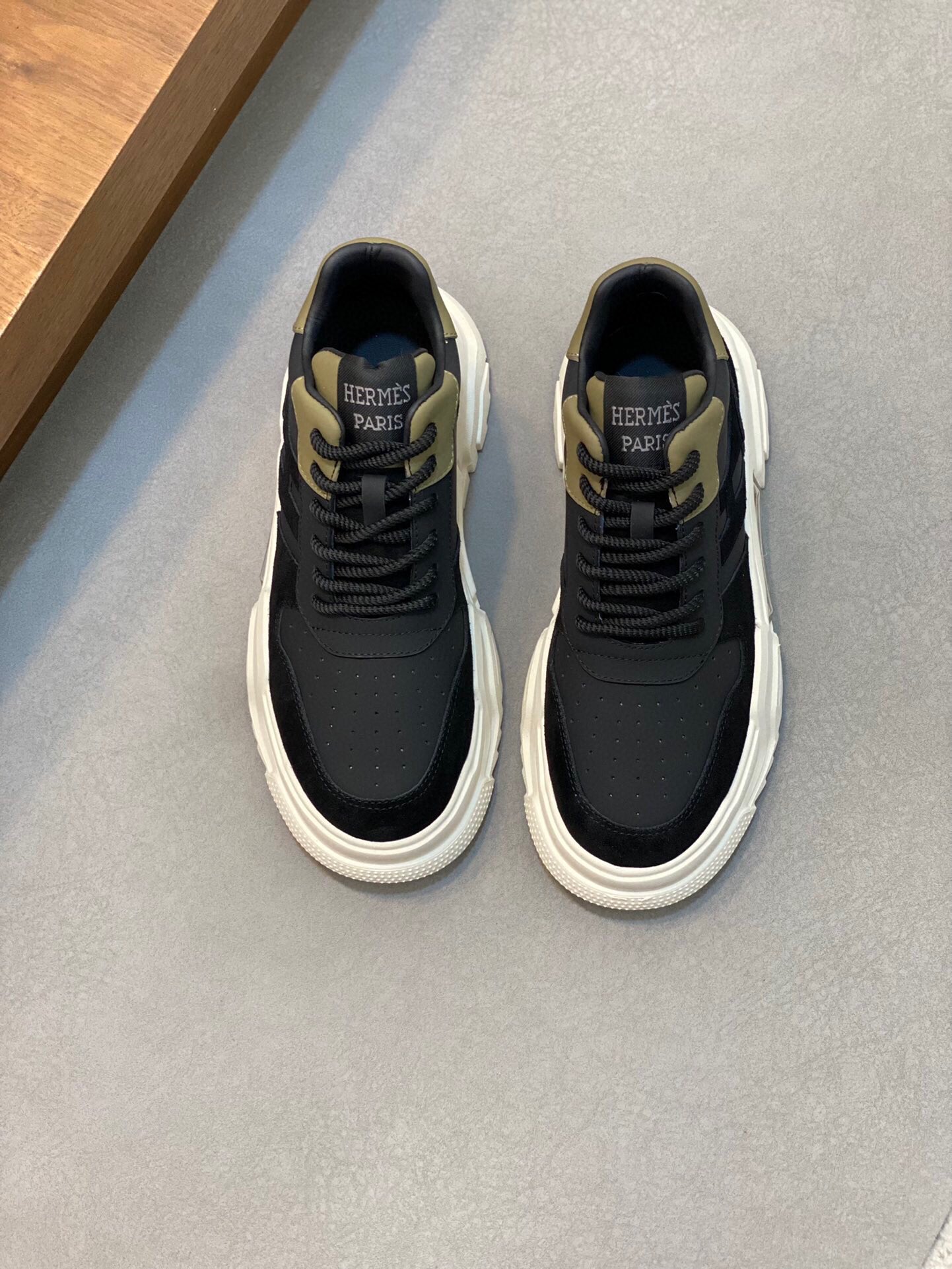 HERMES 01009