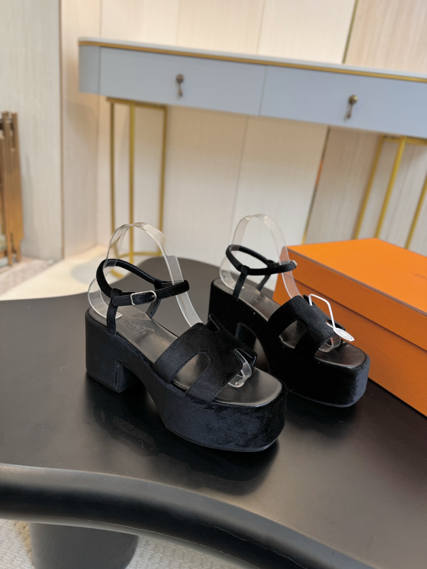 HERMES 01029