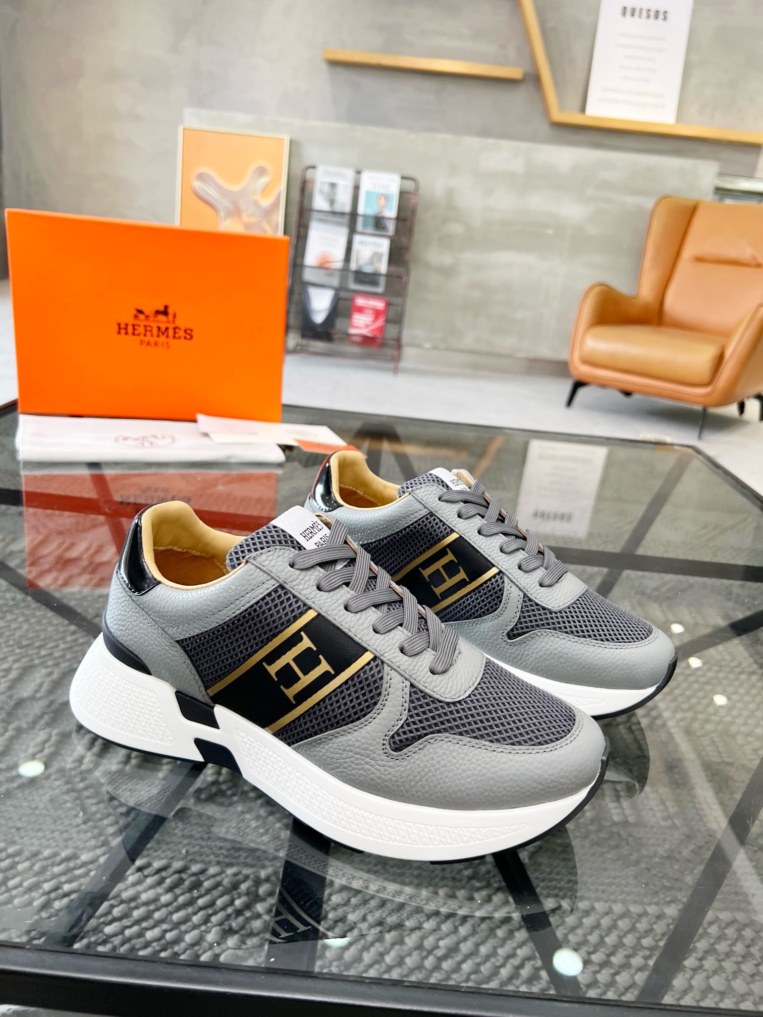 HERMES 01029