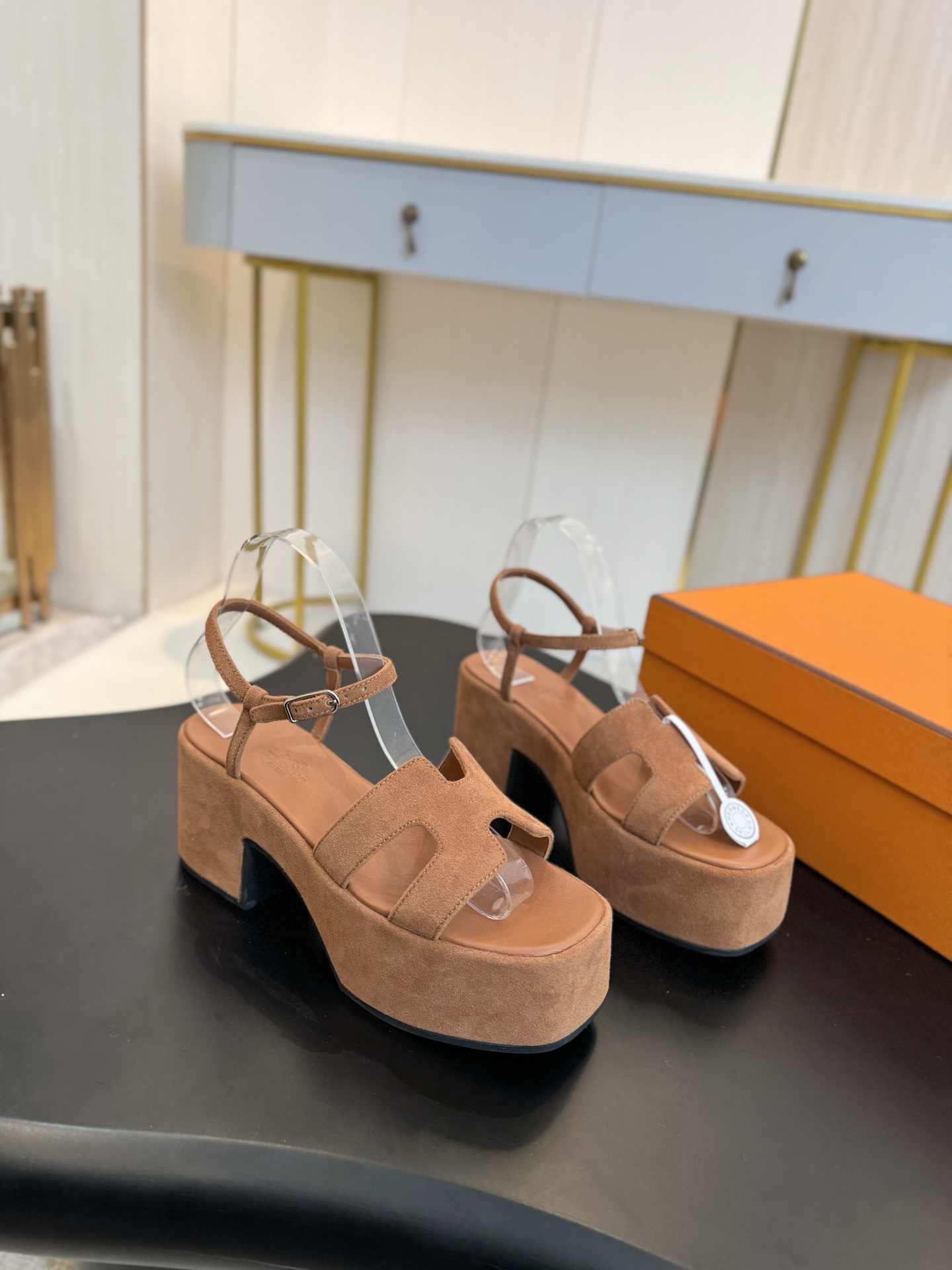HERMES 01039