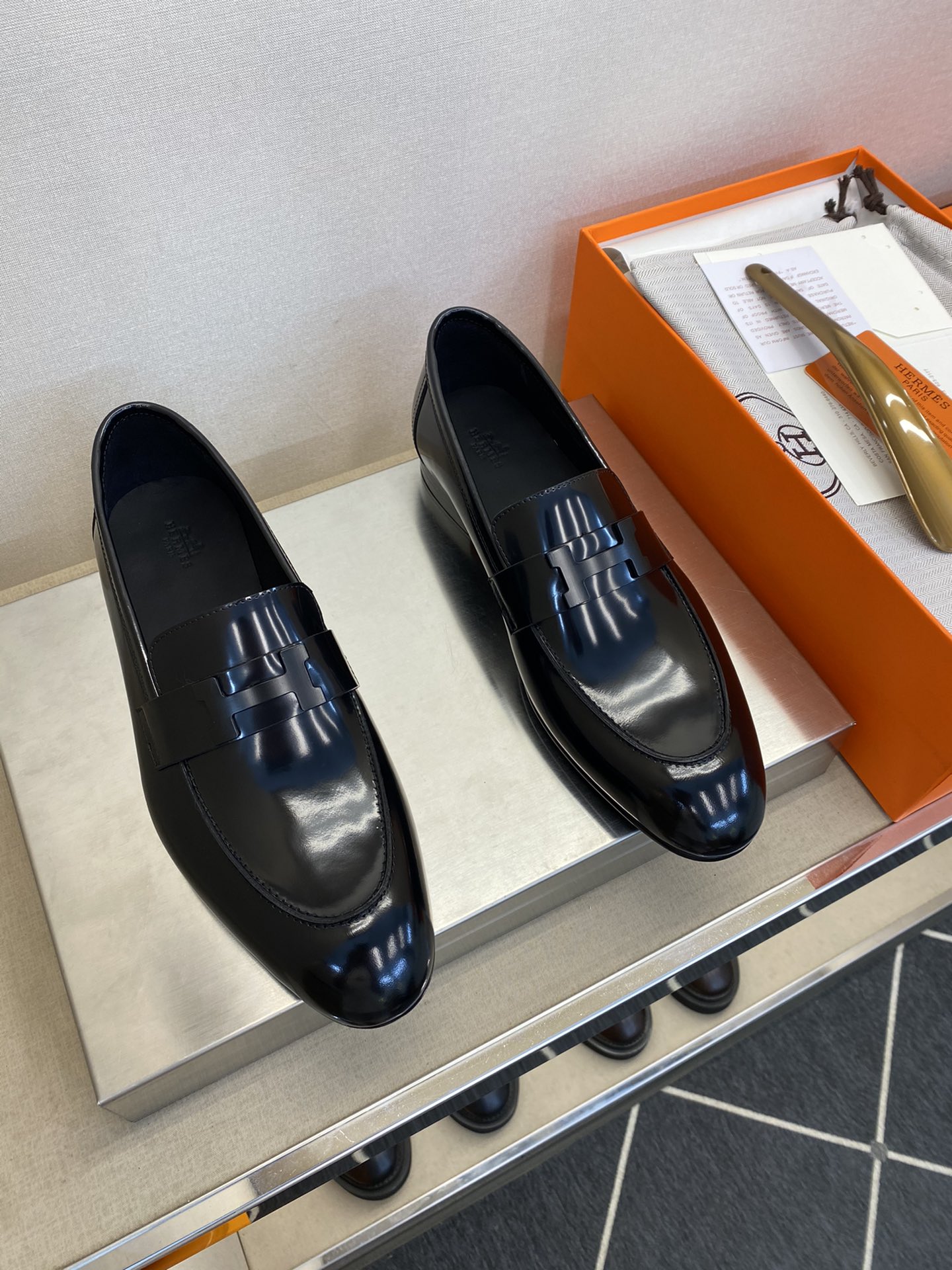 HERMES 01039