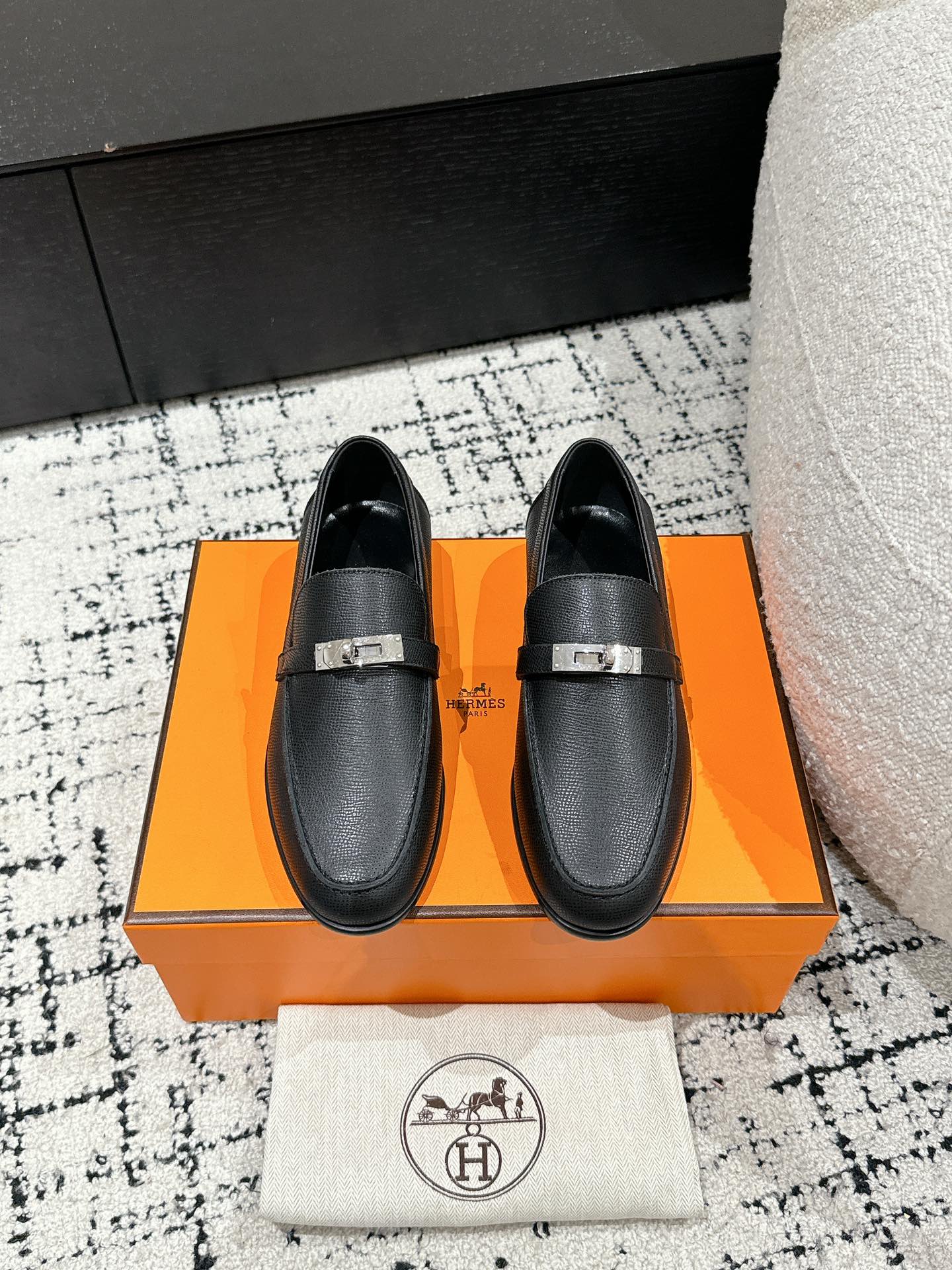 HERMES 01079