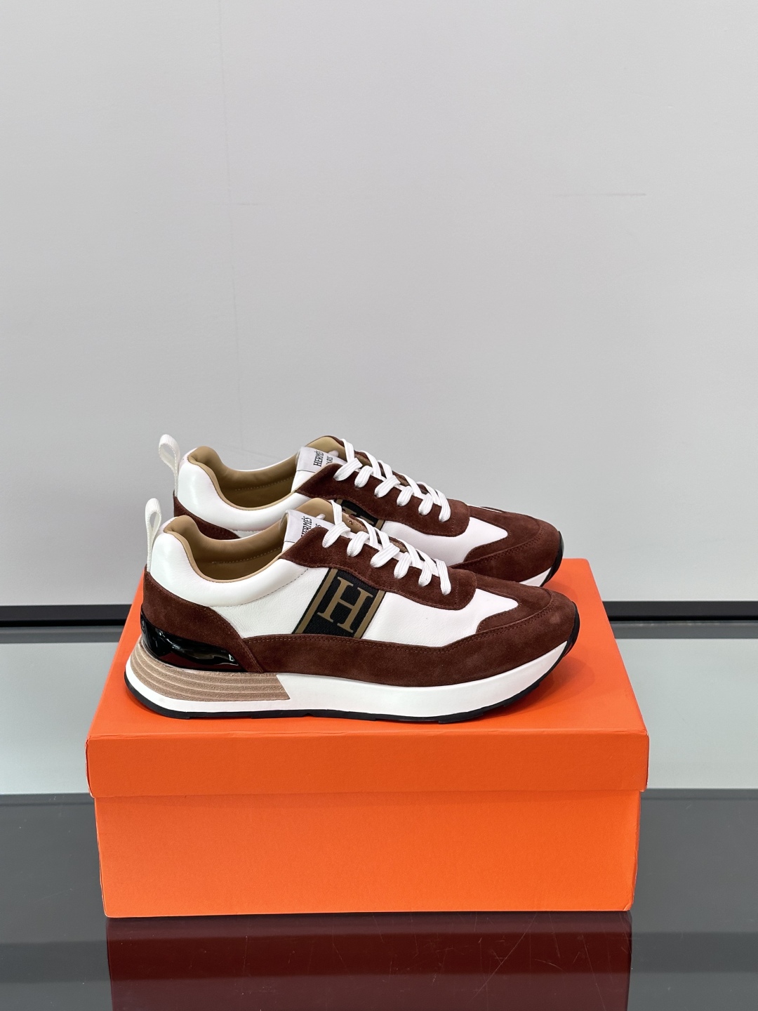 HERMES 01079