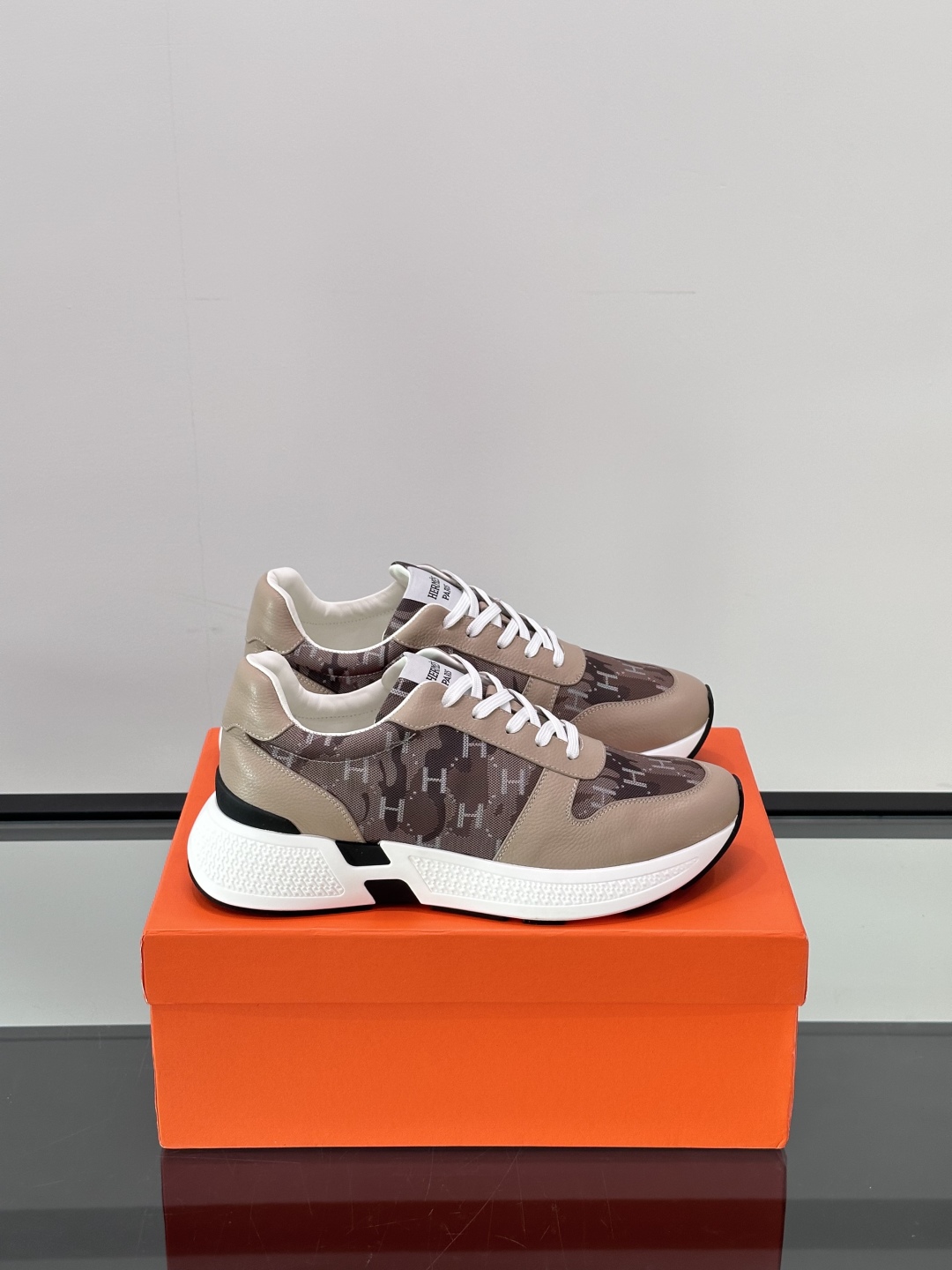 HERMES 01109