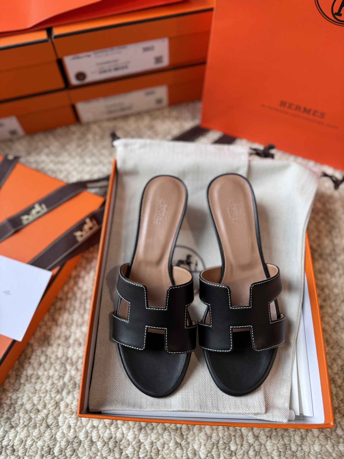 HERMES 01129
