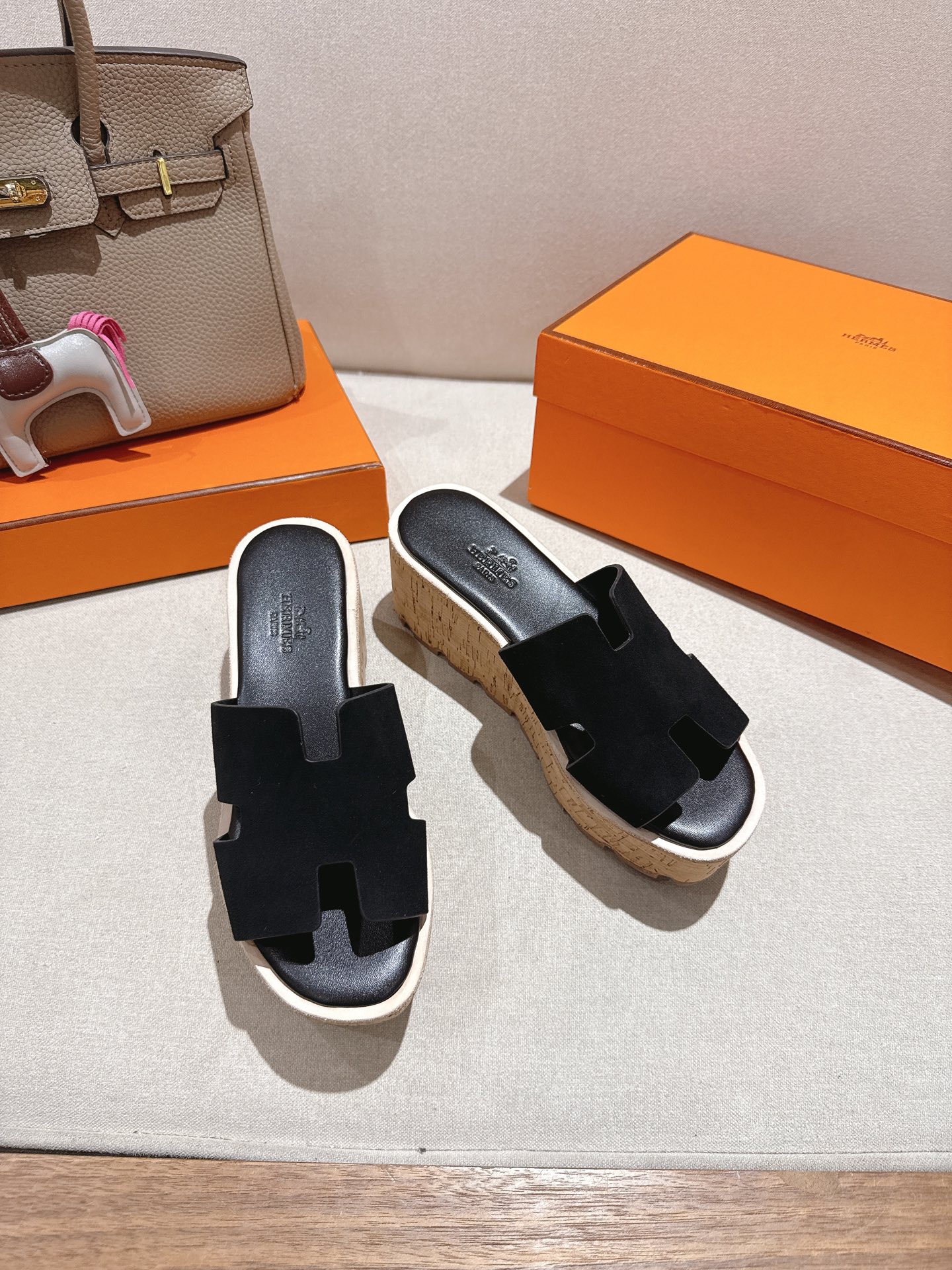 HERMES 01679