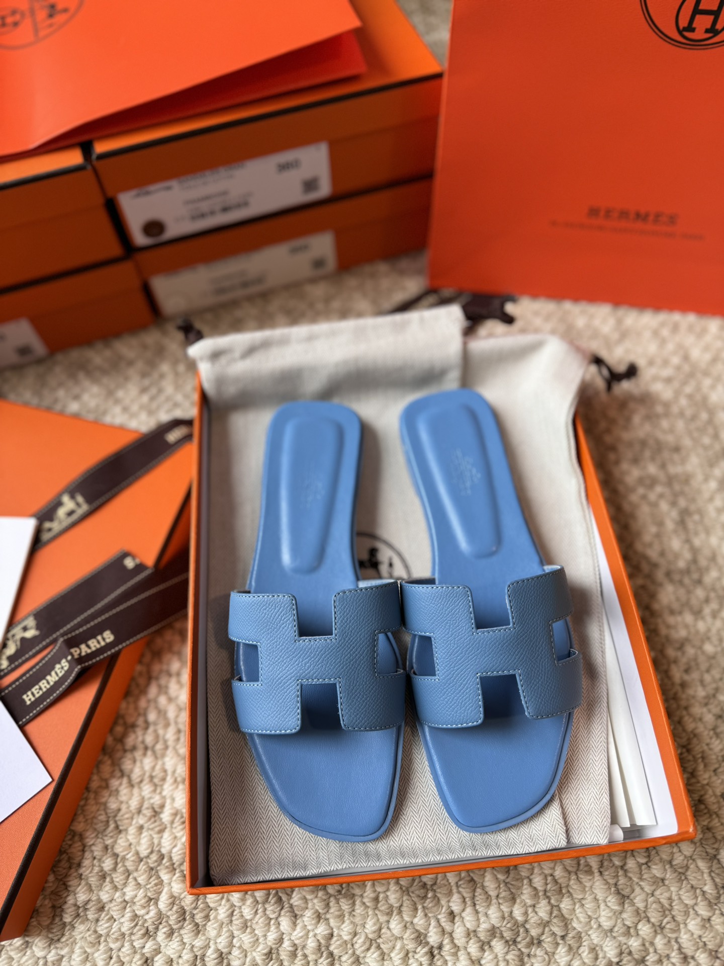 HERMES 01679