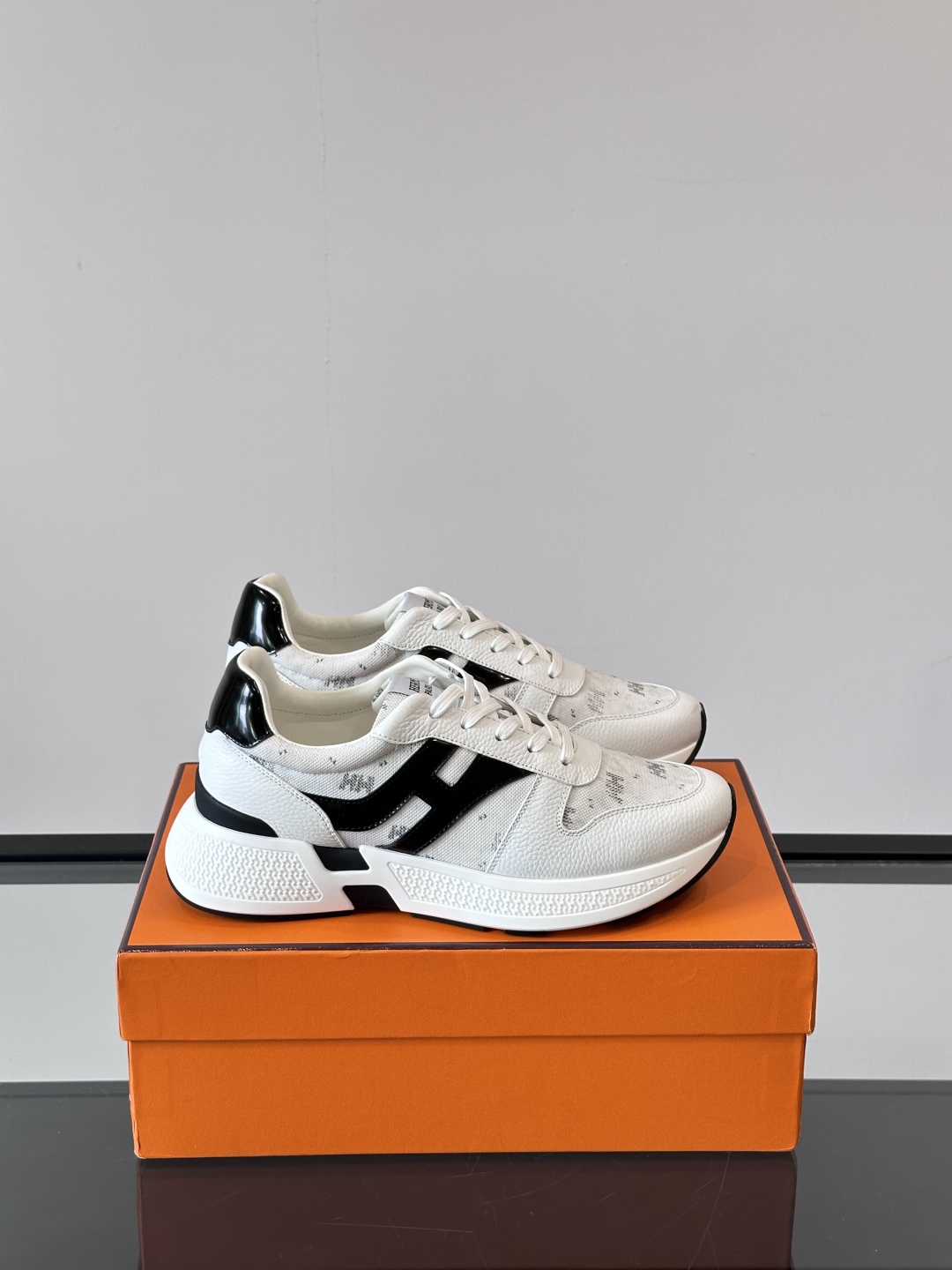 HERMES  01719