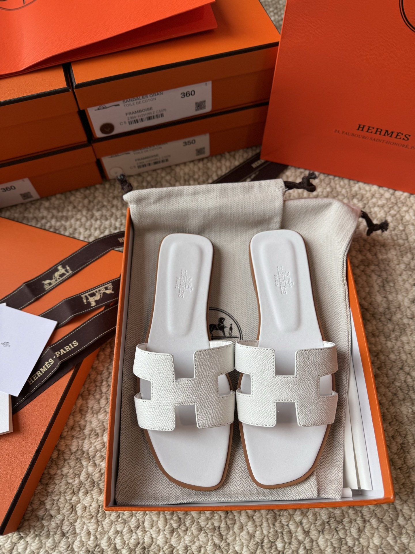 HERMES 01719