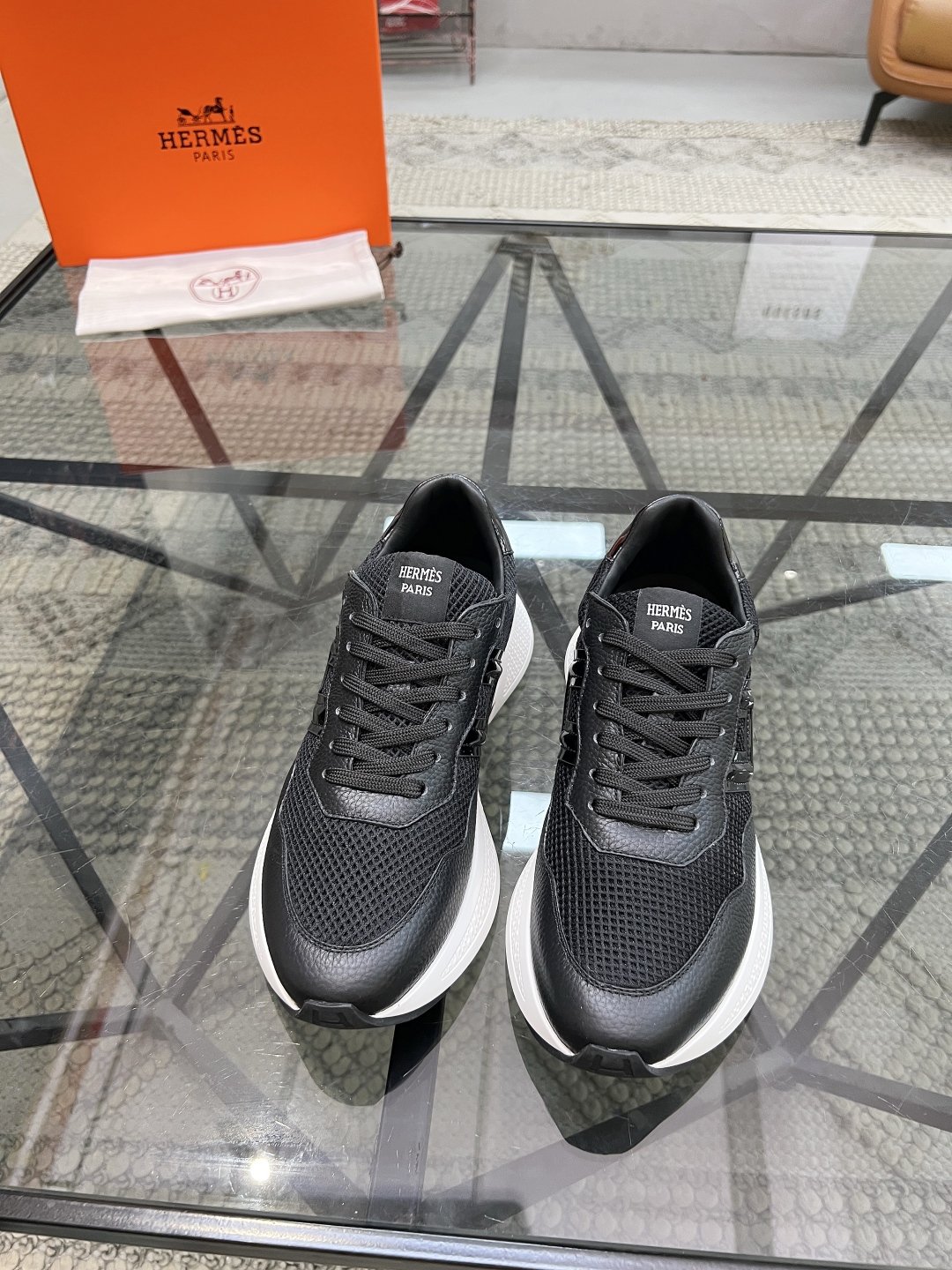 HERMES 01719