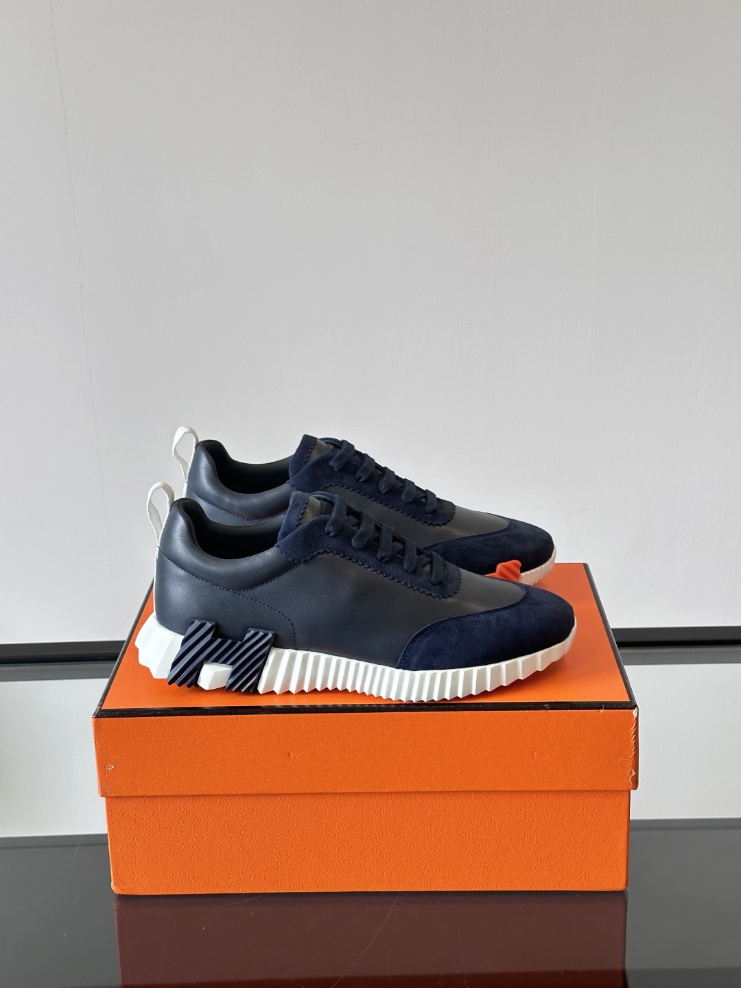 HERMES  01739