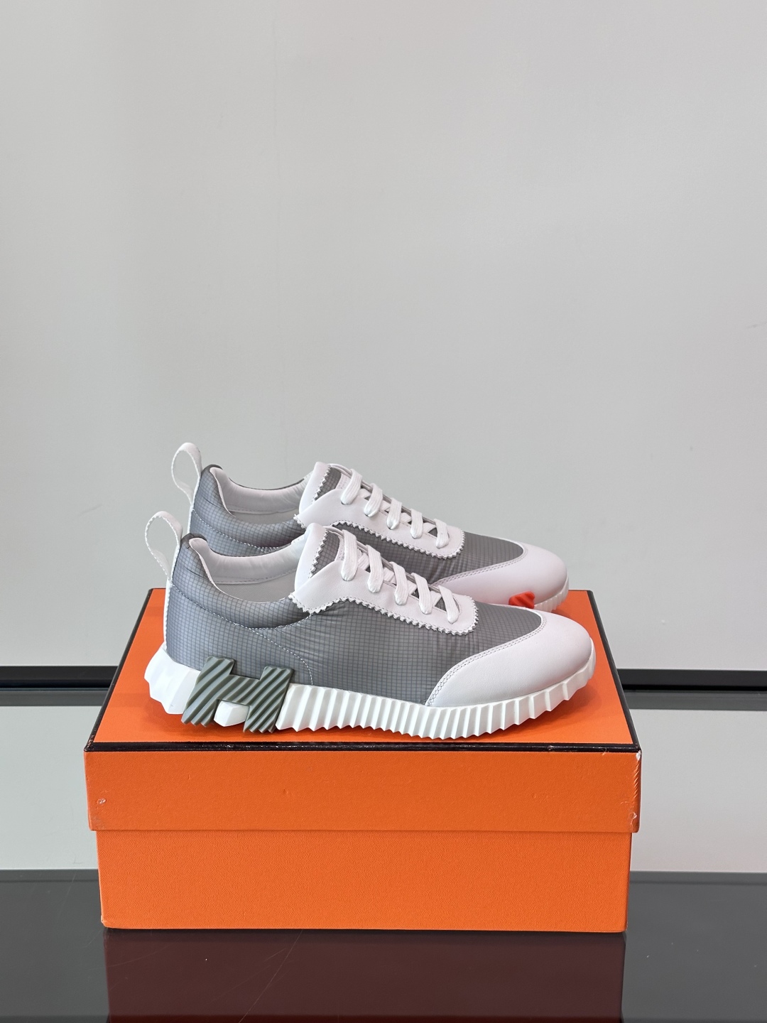 HERMES  01759