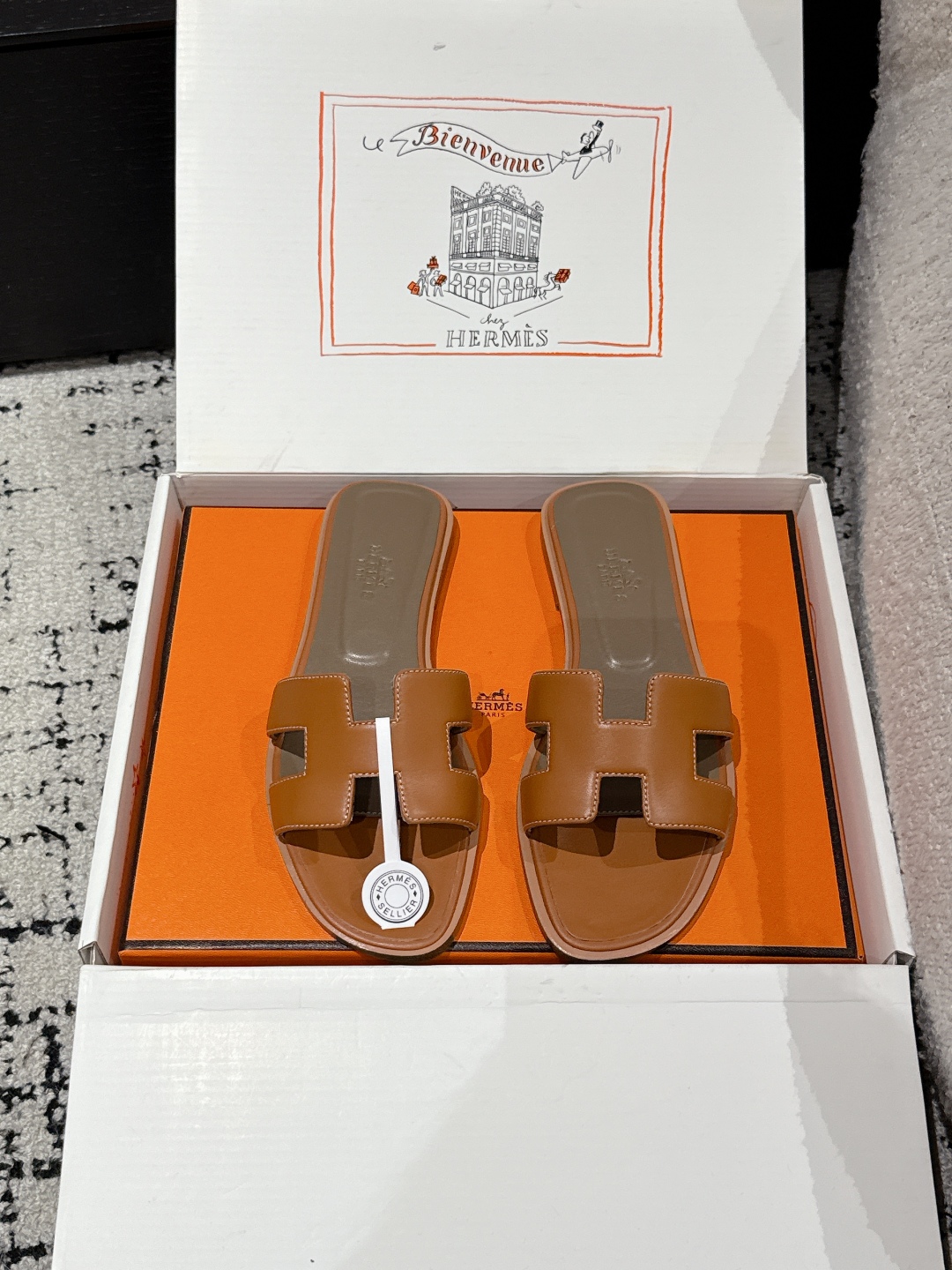 HERMES  01789