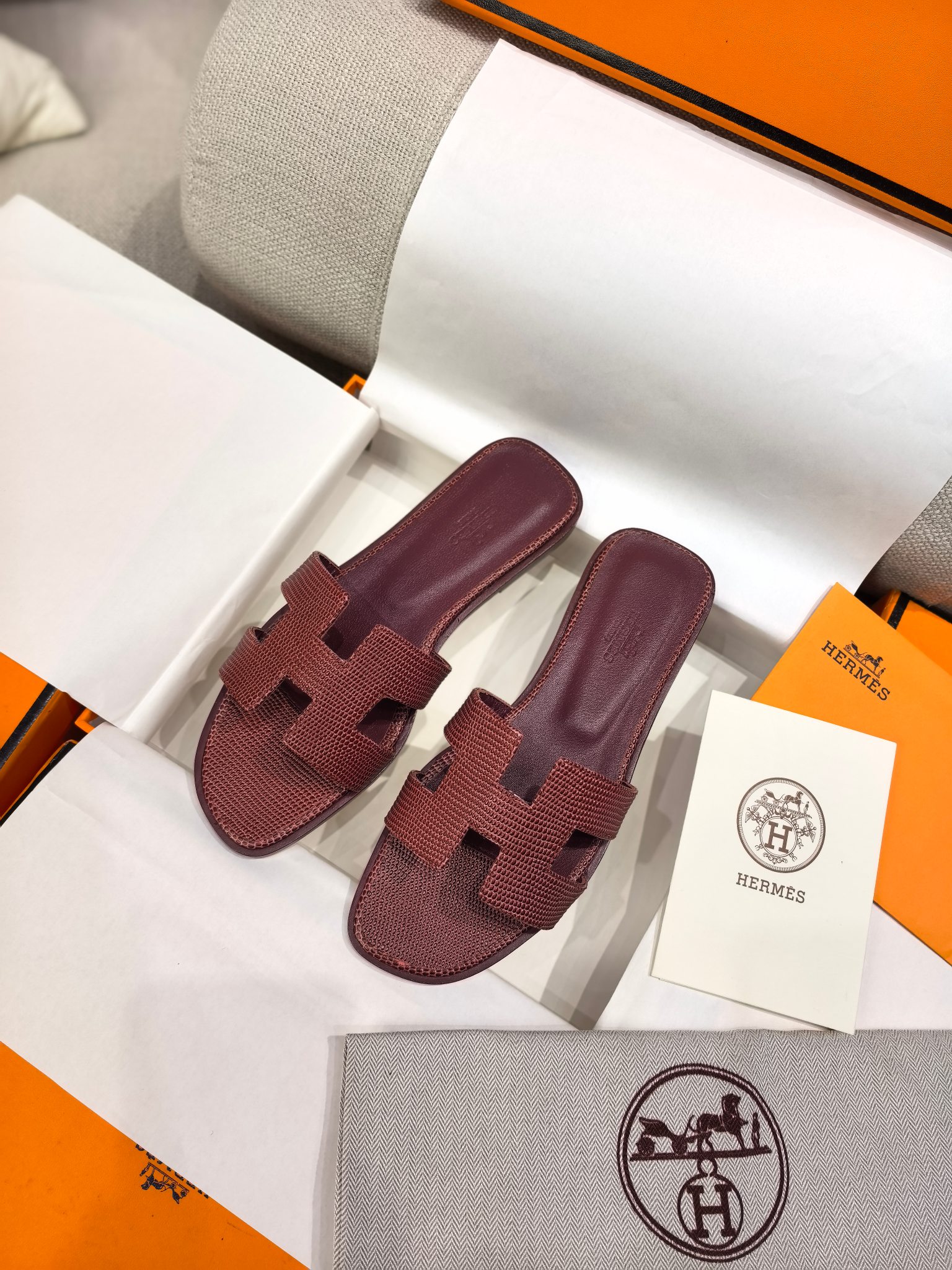 HERMES 01789