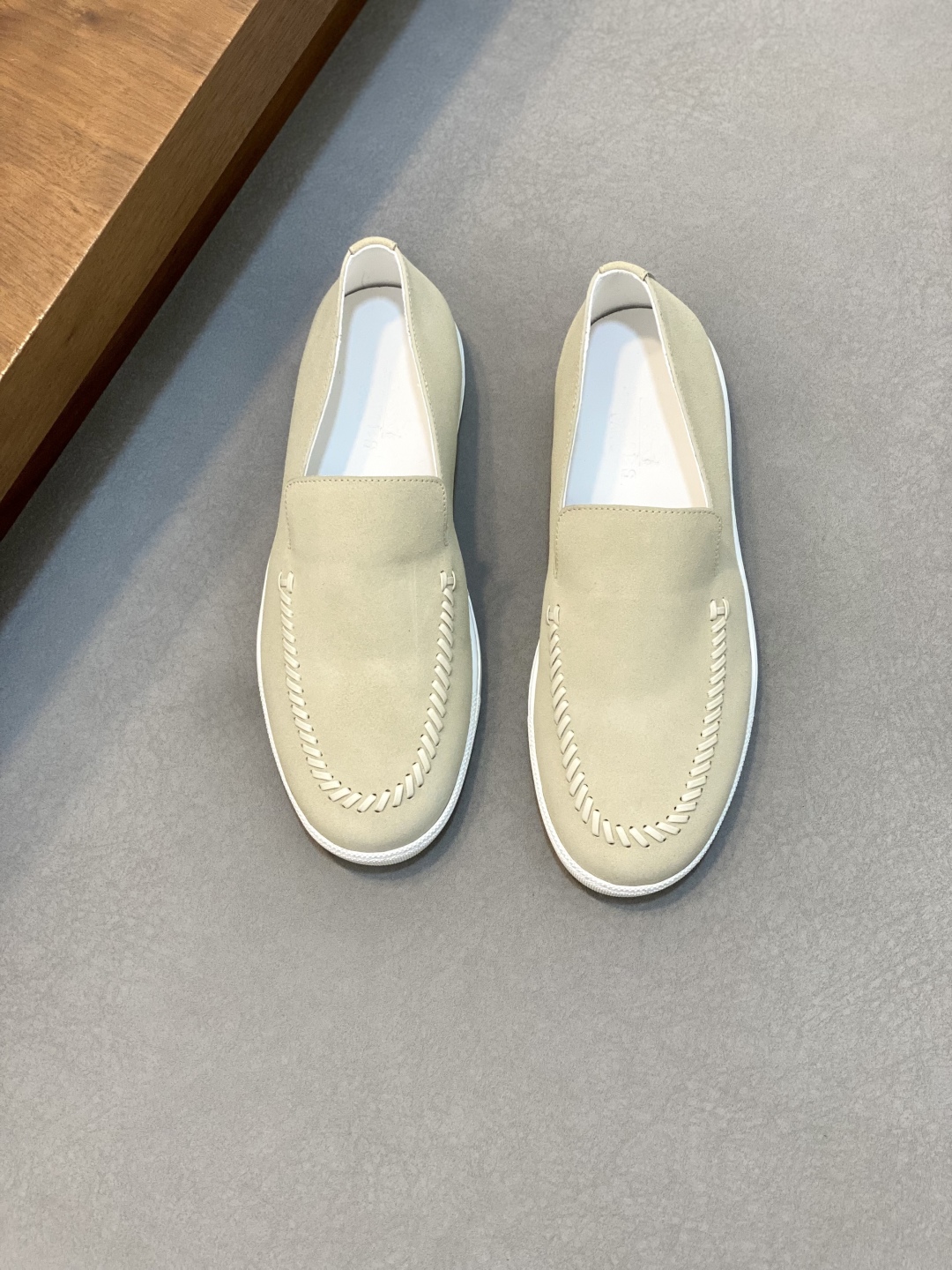 HERMES 01809