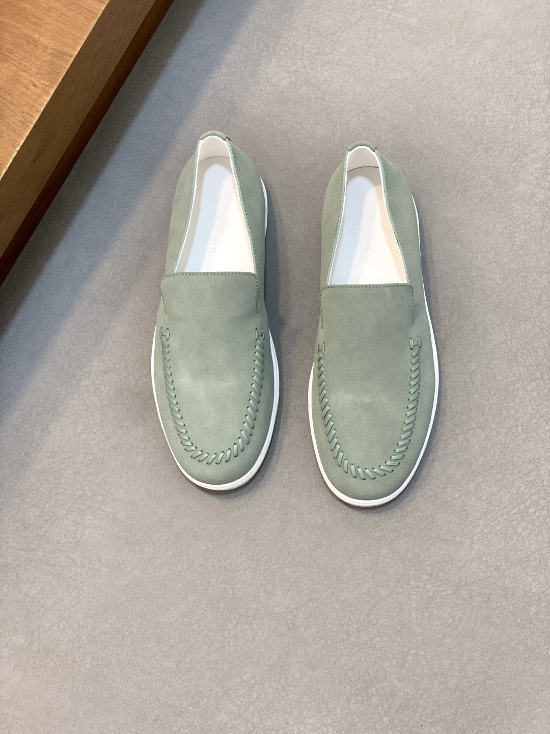 HERMES 01819