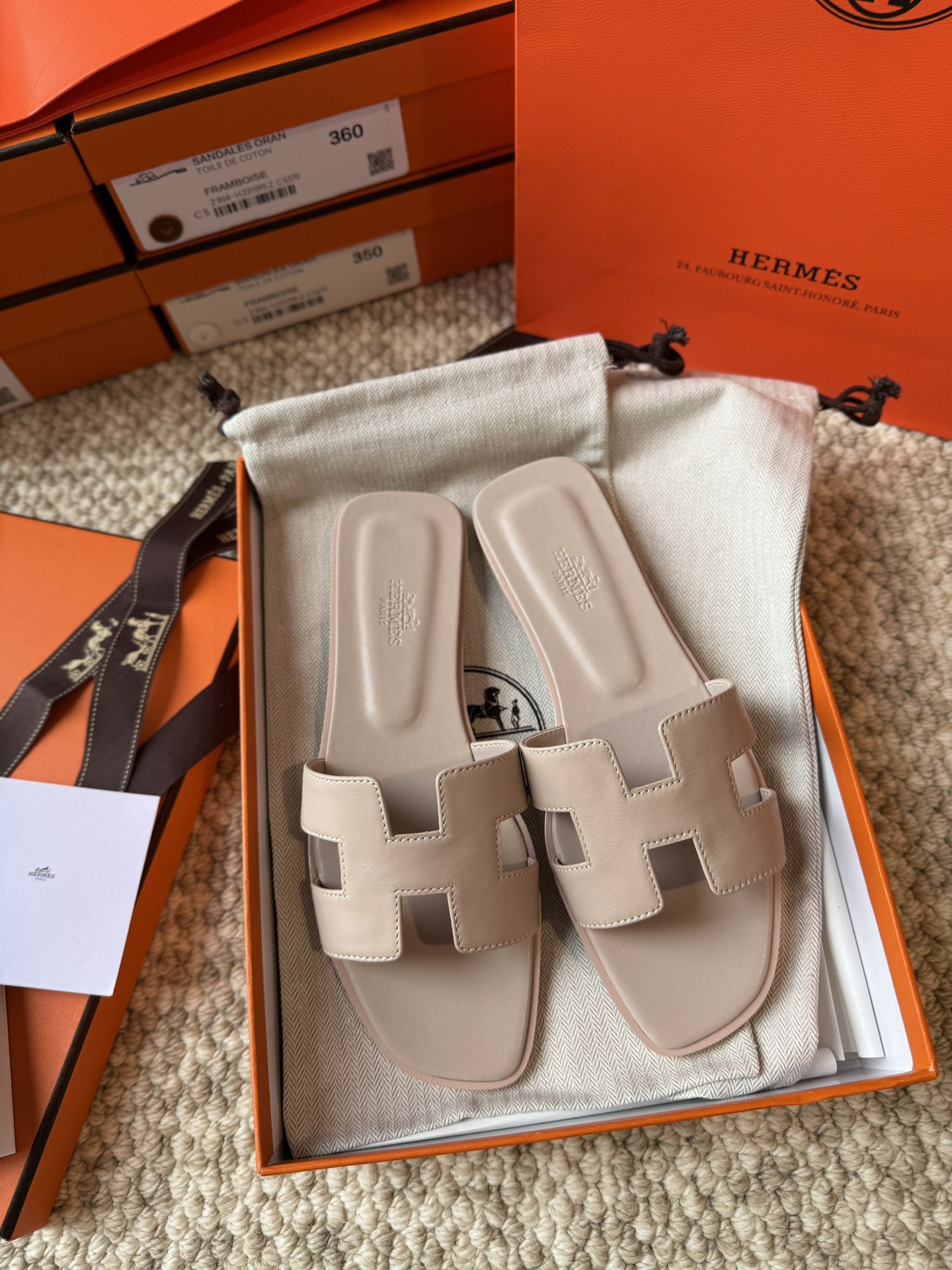 HERMES 01859