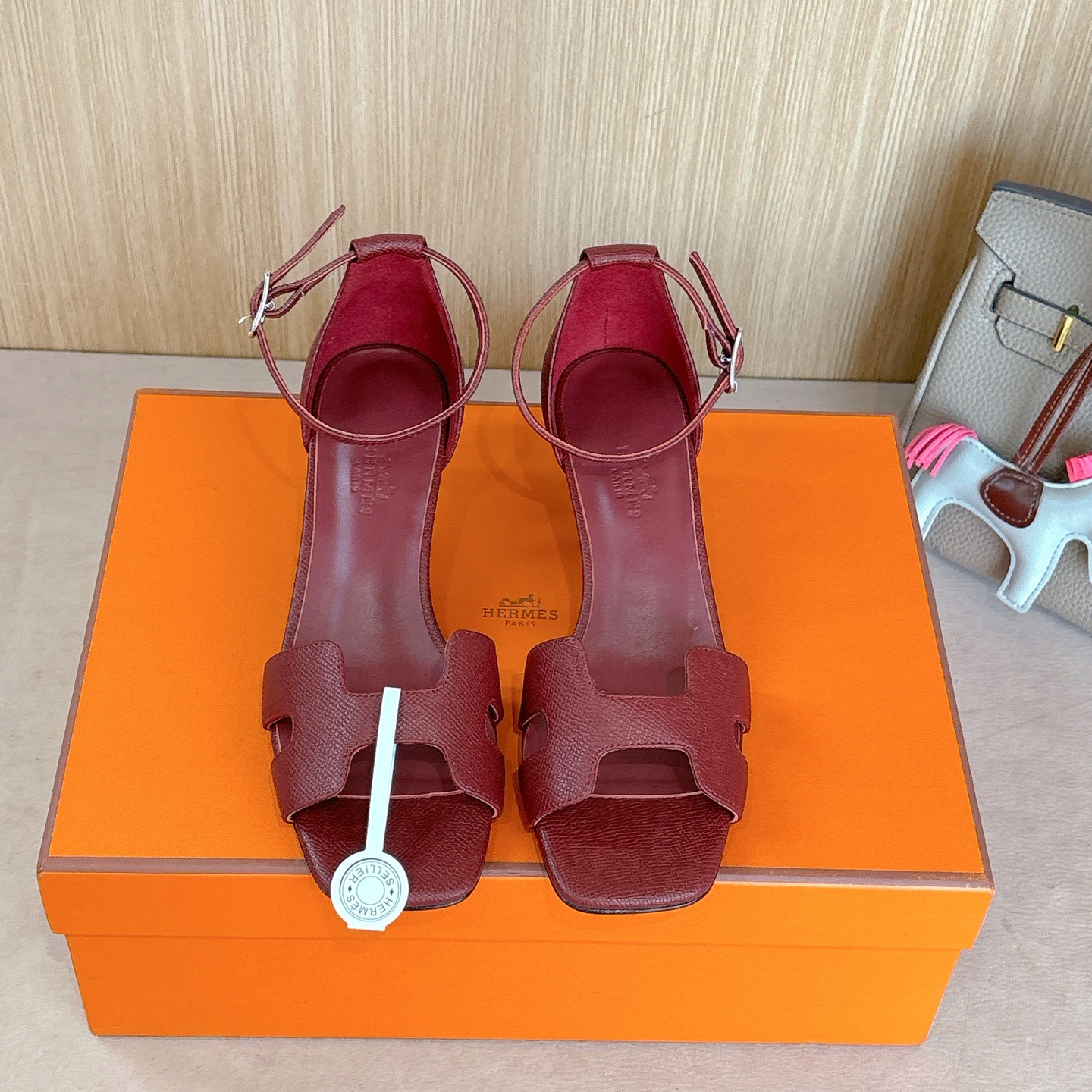 HERMES 01919