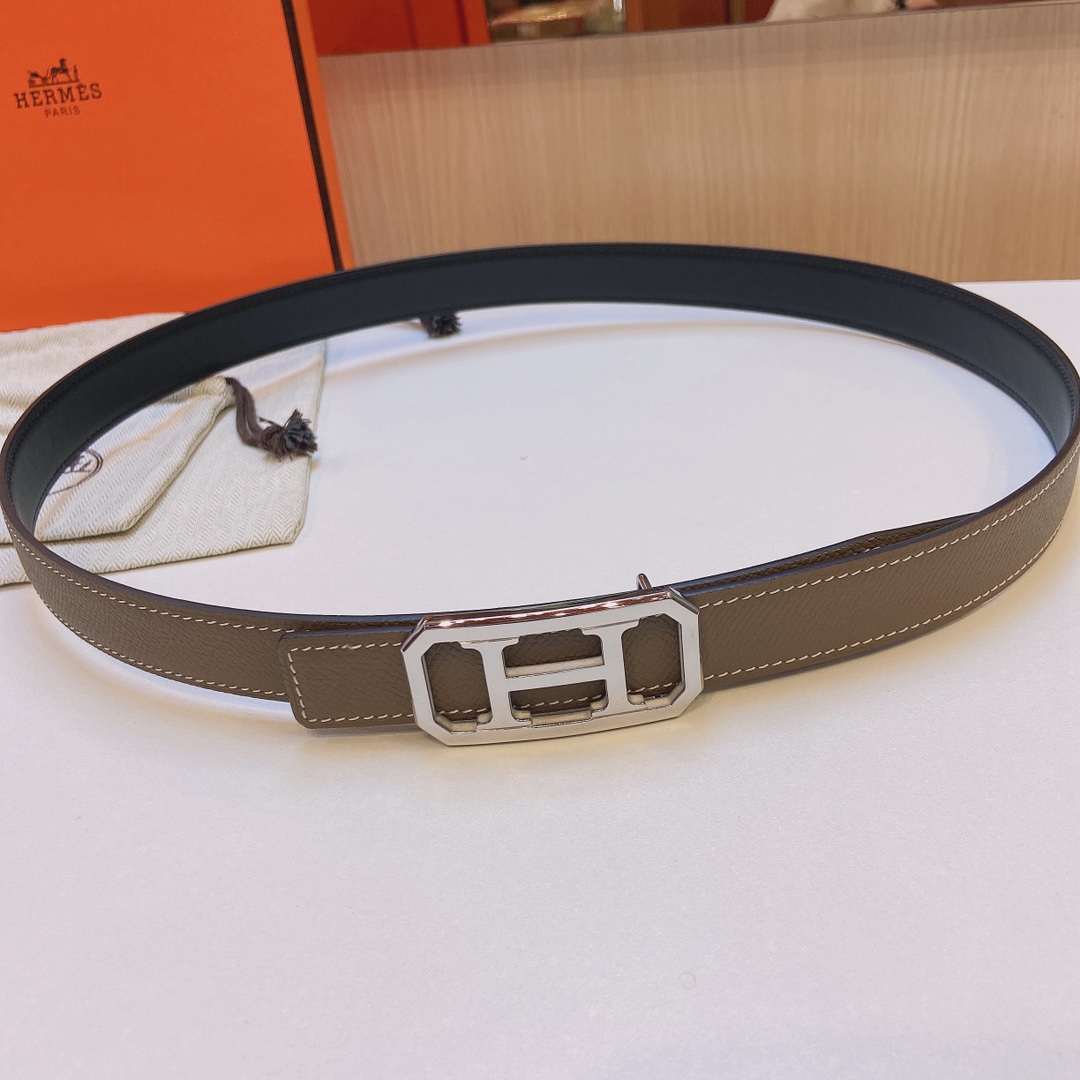 HERMES  0196