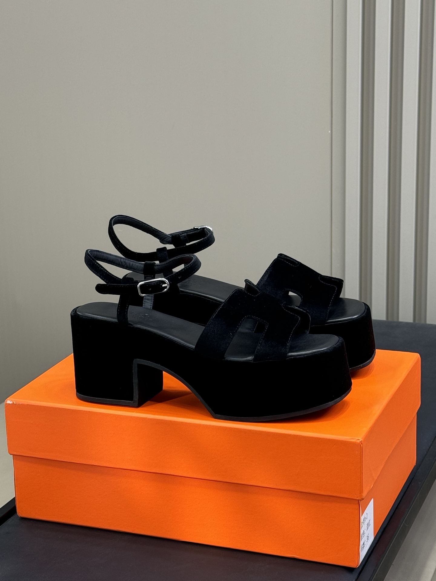 HERMES 02016