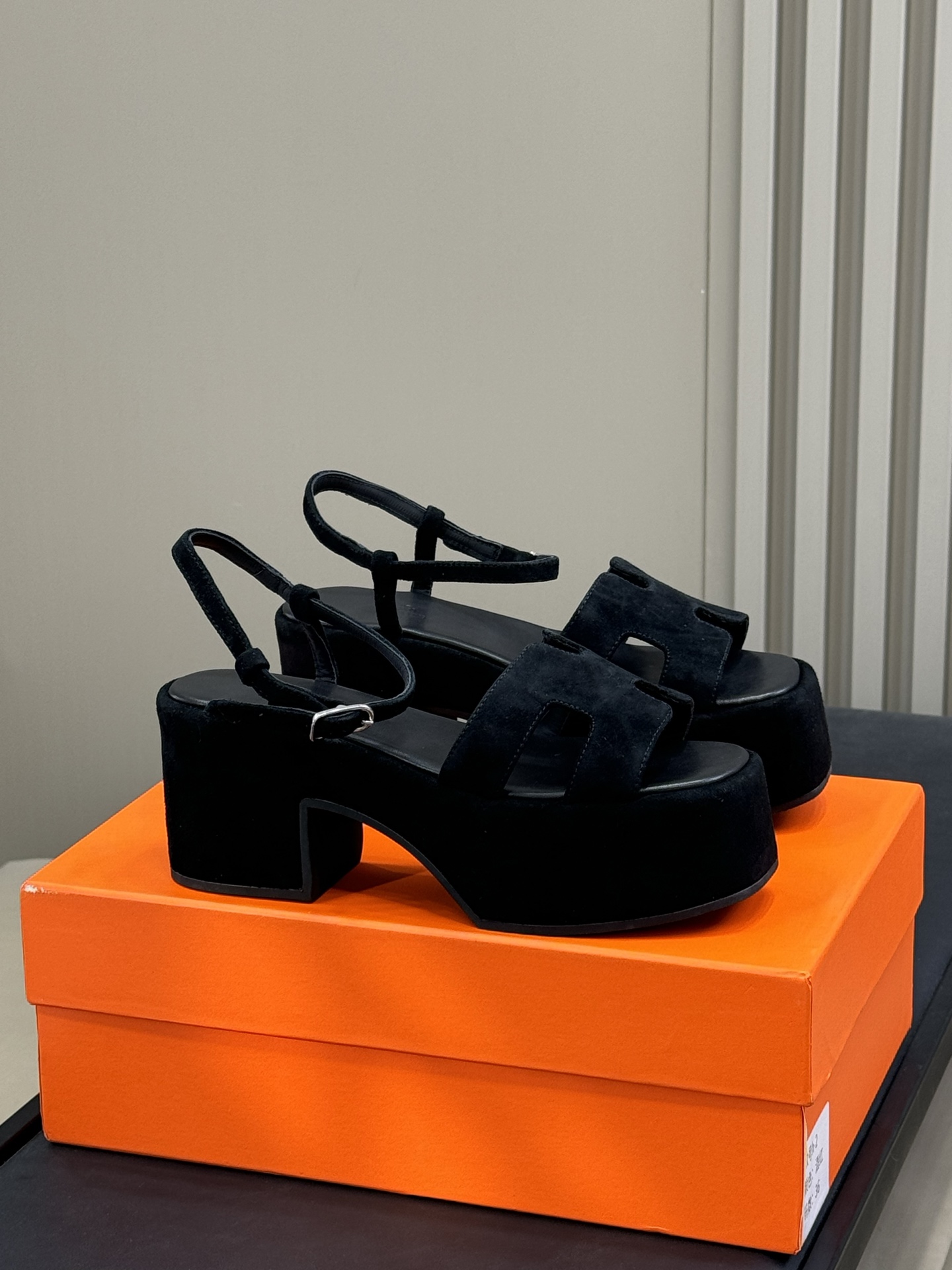 HERMES 02026