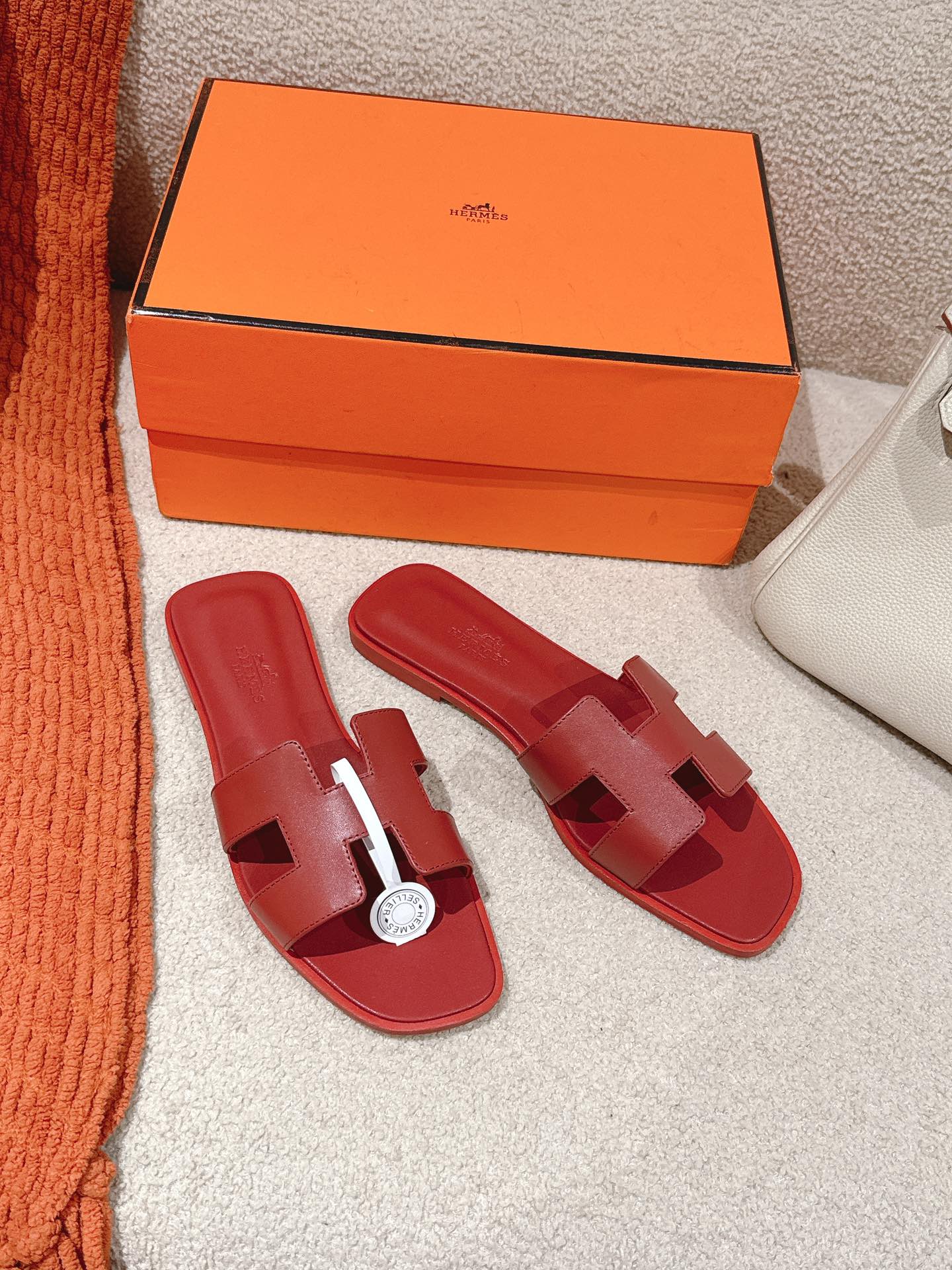 HERMES 02199