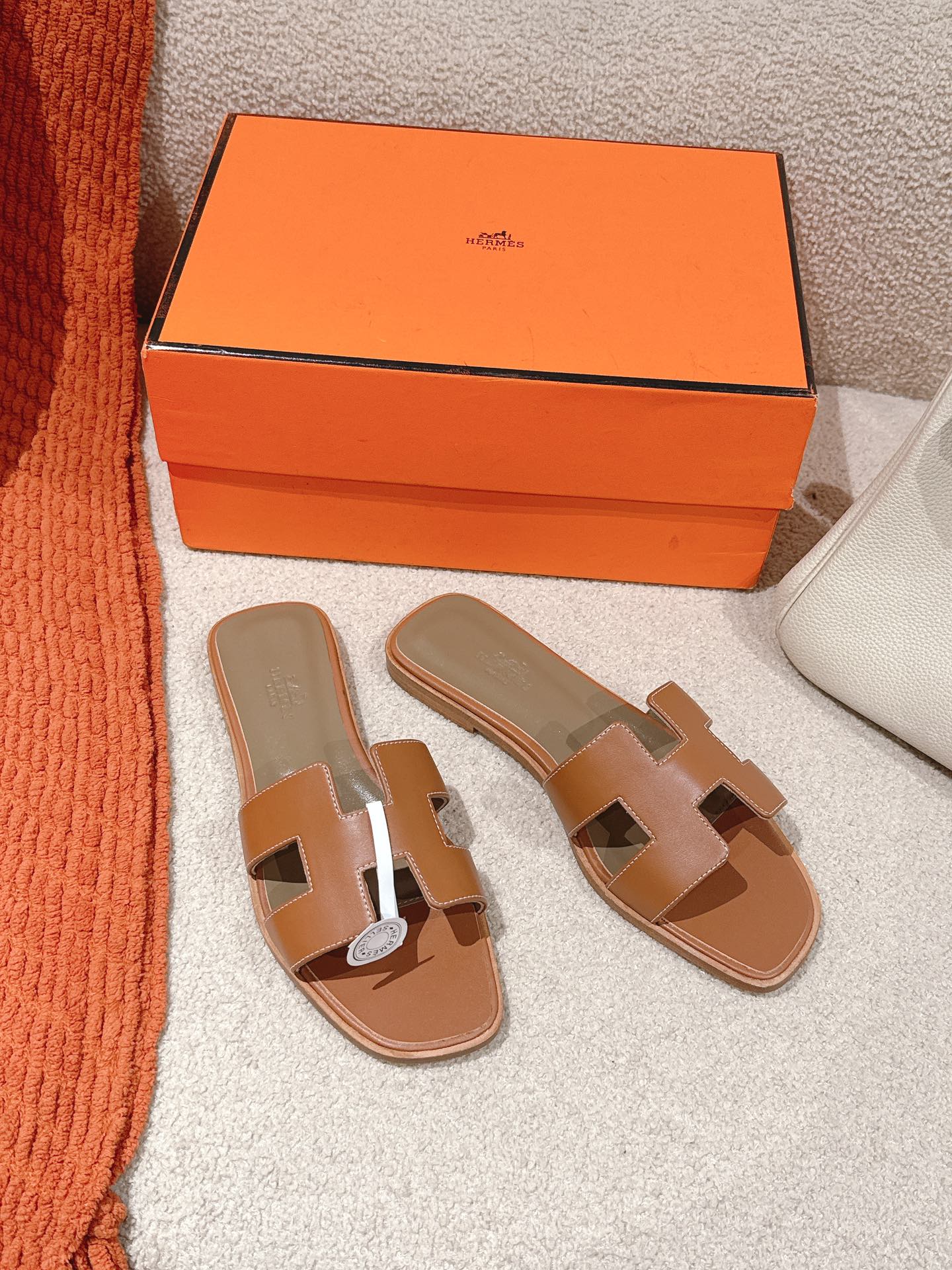 HERMES 02249