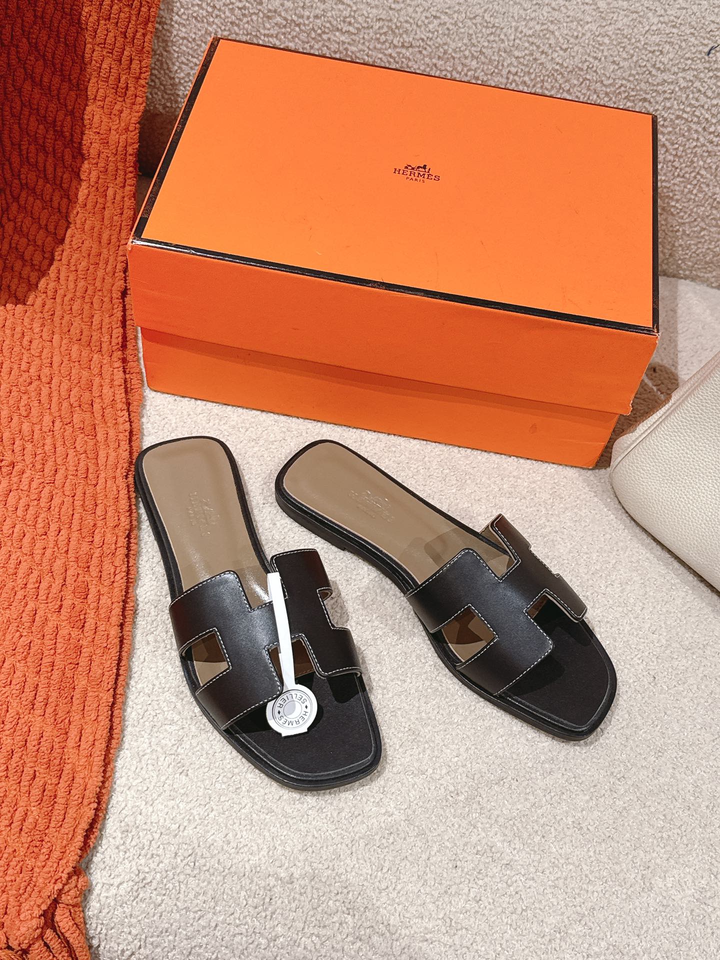 HERMES 02259