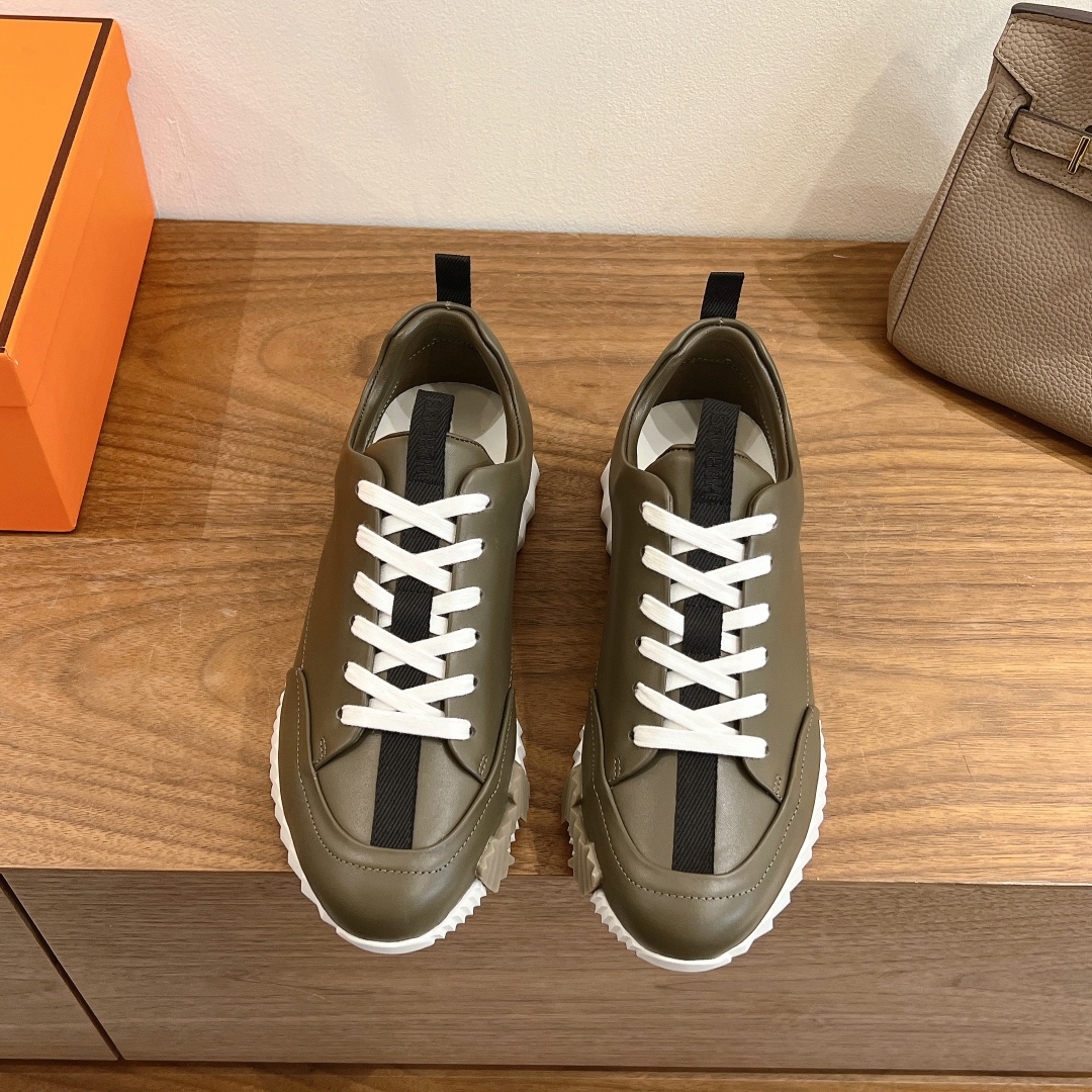 HERMES 02279