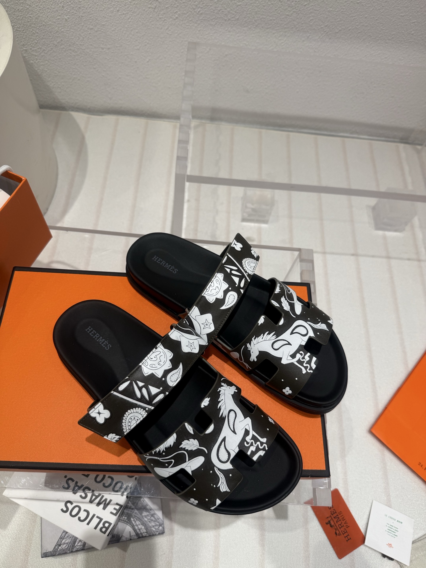 HERMES   0229