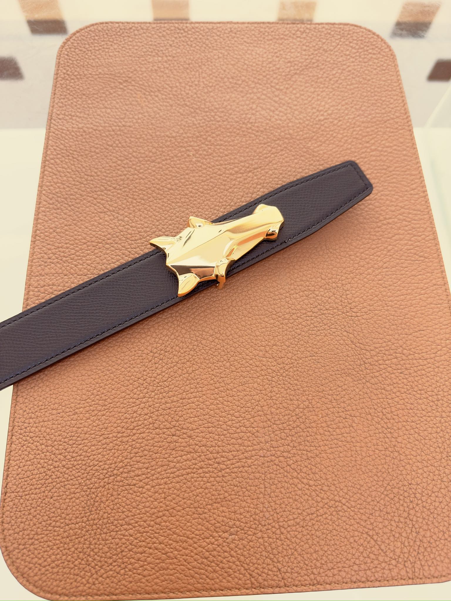 HERMES 0246