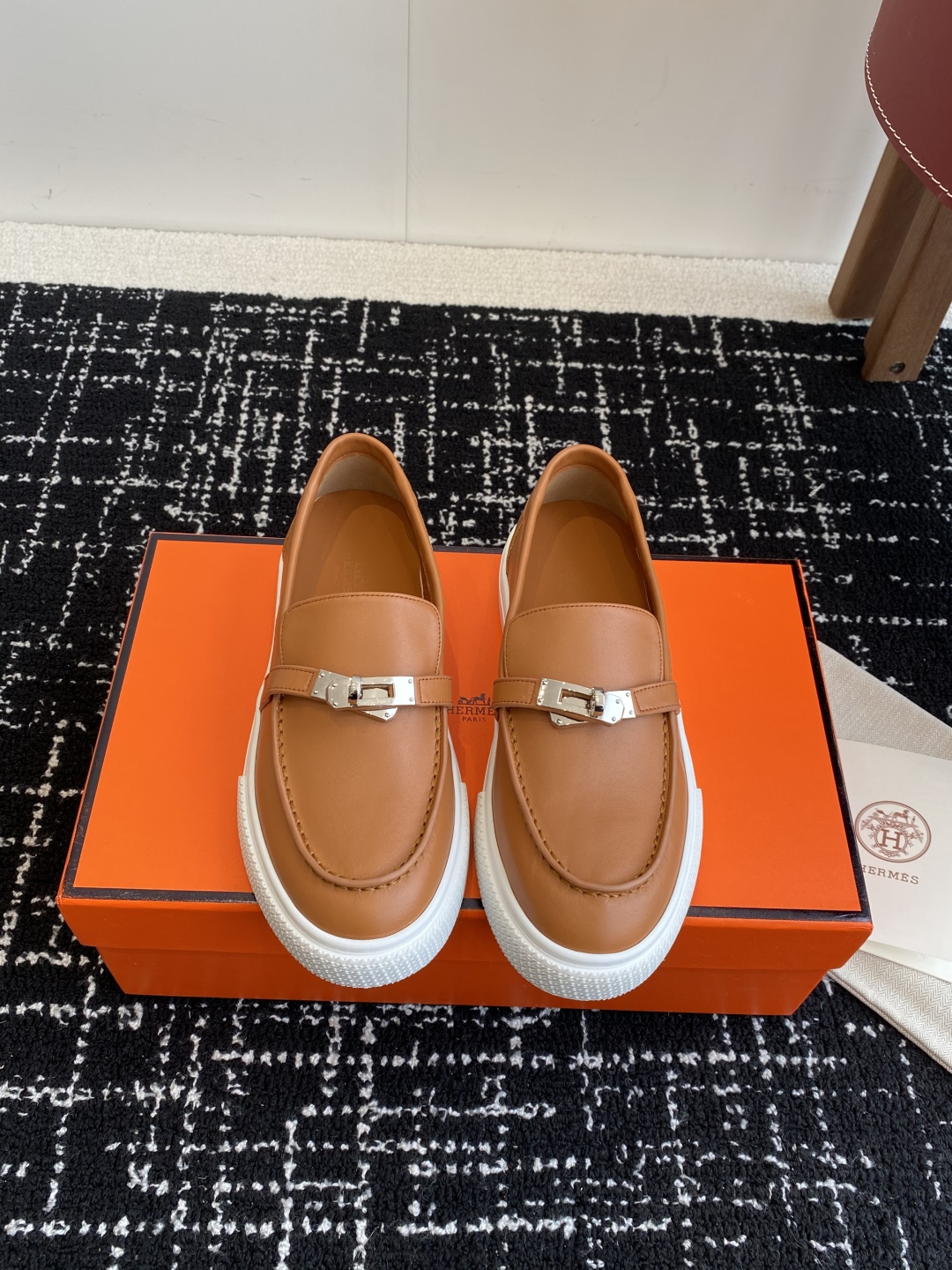 HERMES 02729
