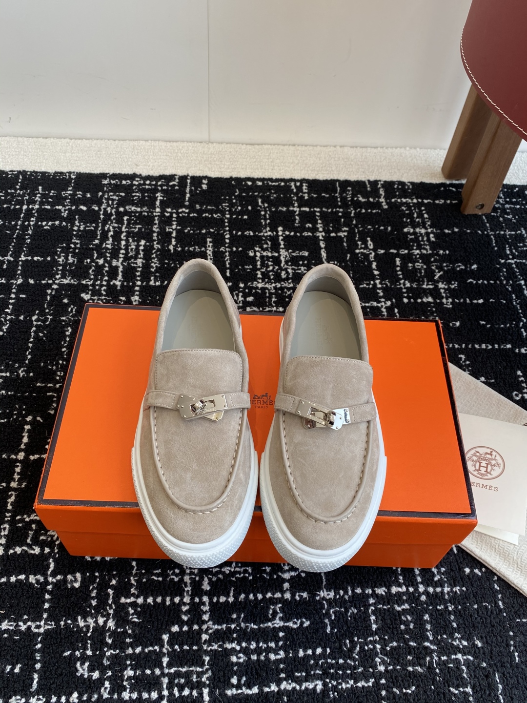HERMES 02769